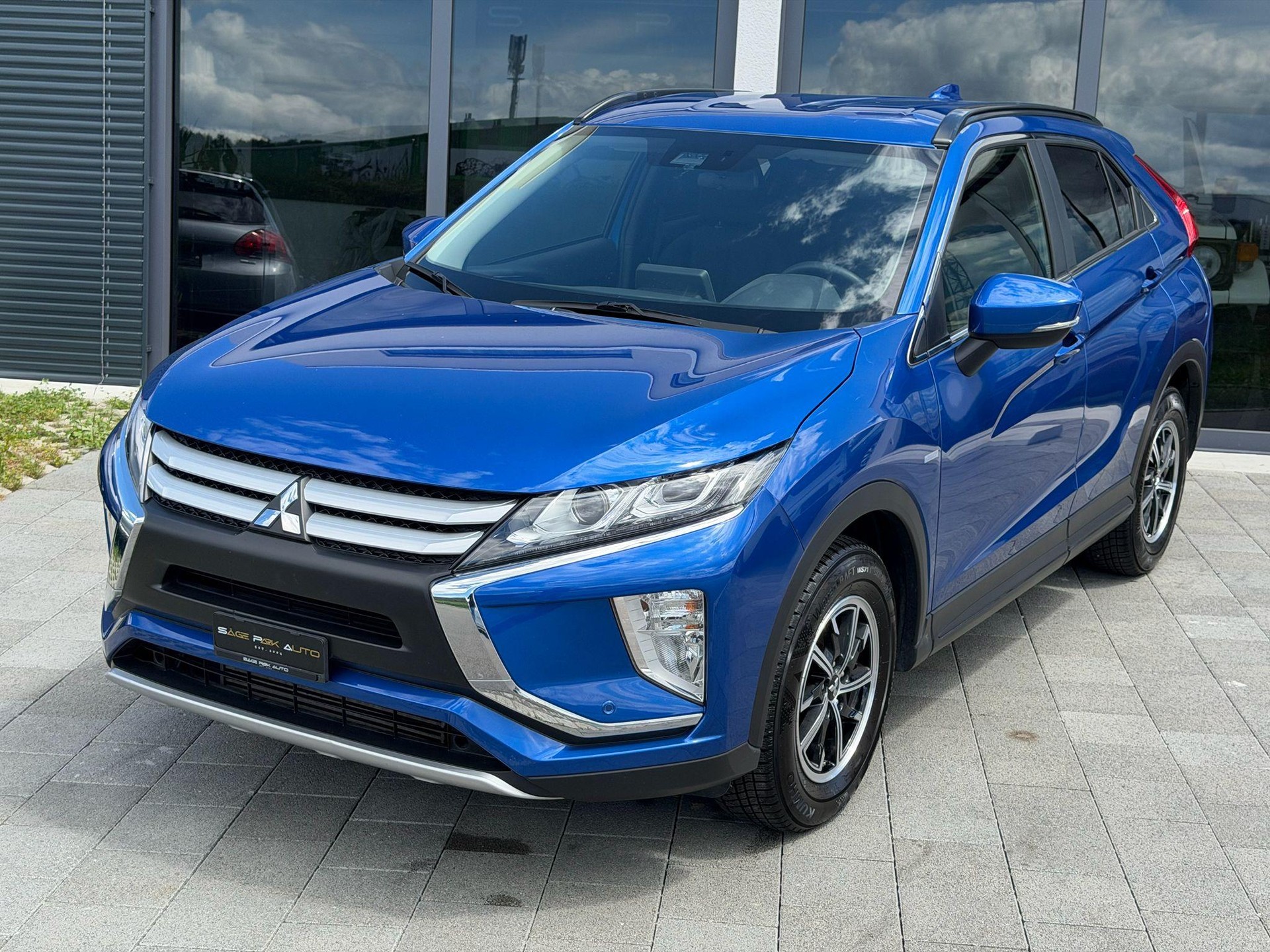 MITSUBISHI Eclipse Cross 1.5 T Value 4x4-image-3