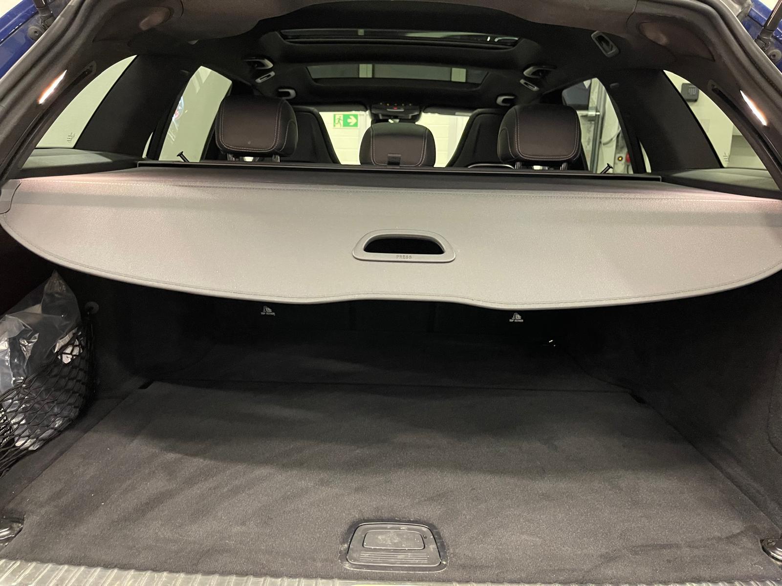 MERCEDES-BENZ C 63 S AMG Kombi-image-14