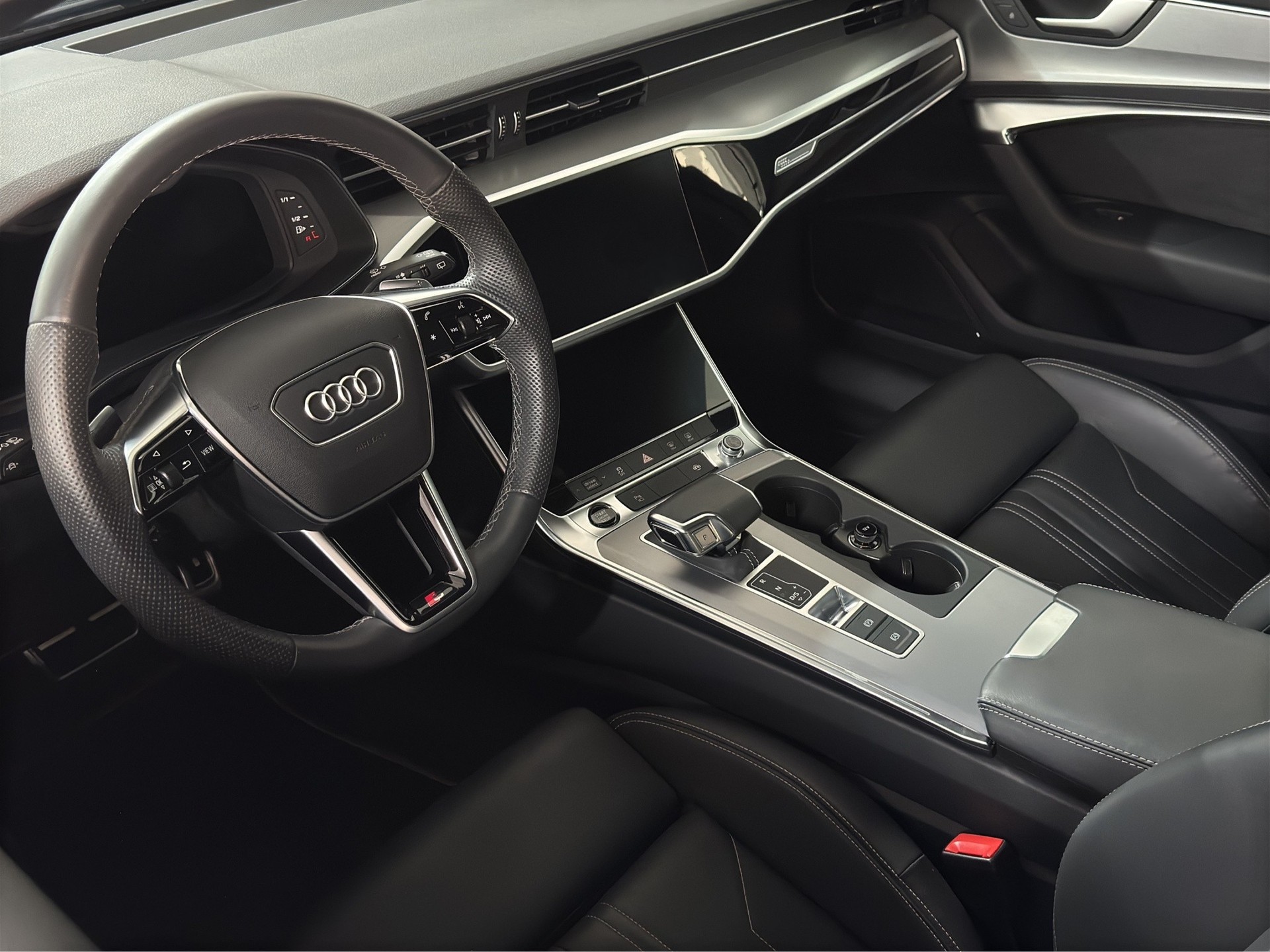 AUDI A6 Avant 35 TDI S line S-tronic "Pano-B&O-Leder Valcona-Matrix"-image-13
