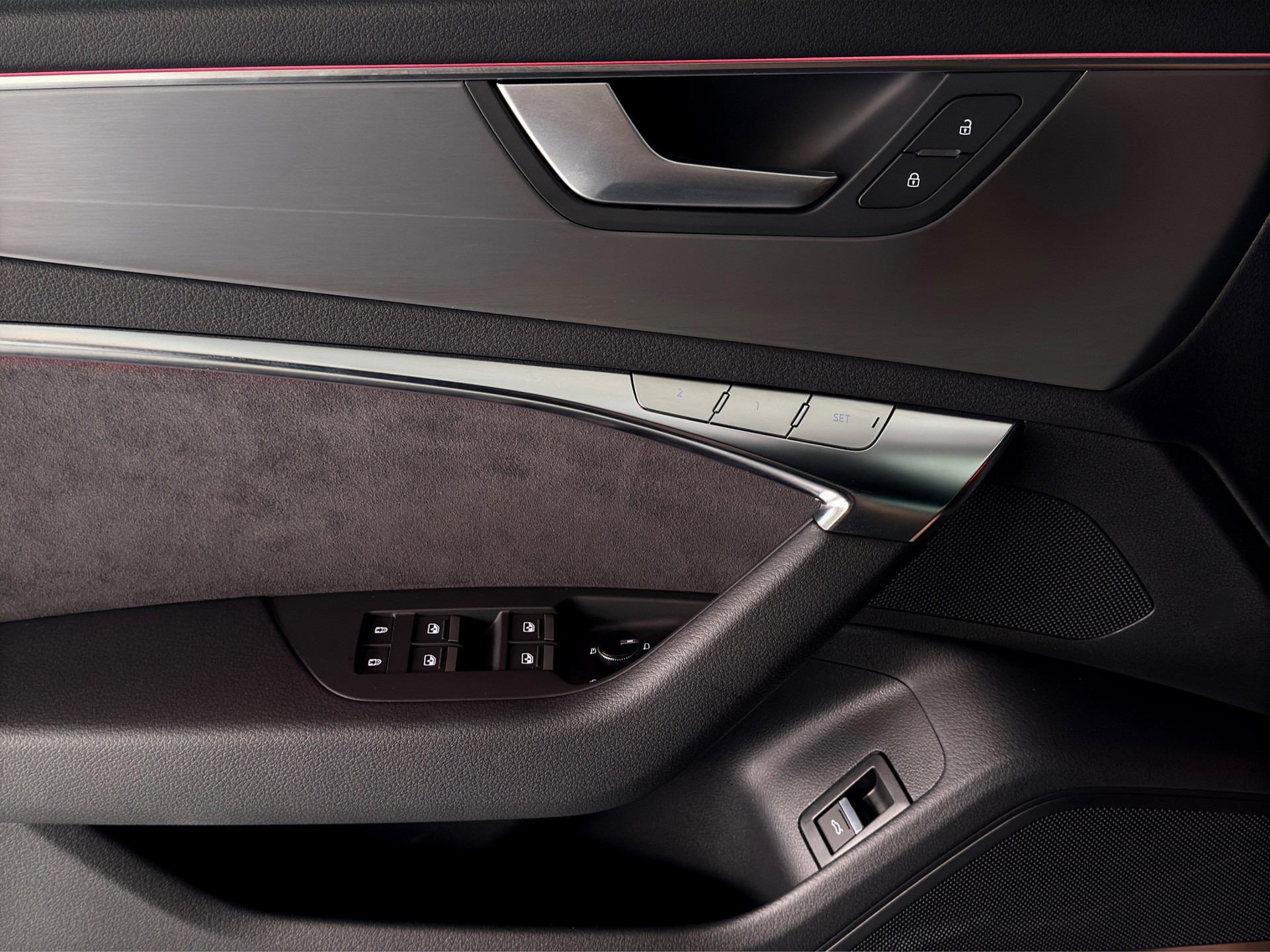 AUDI A6 Avant 35 TDI S line S-tronic "Pano-B&O-Leder Valcona-Matrix"-image-9