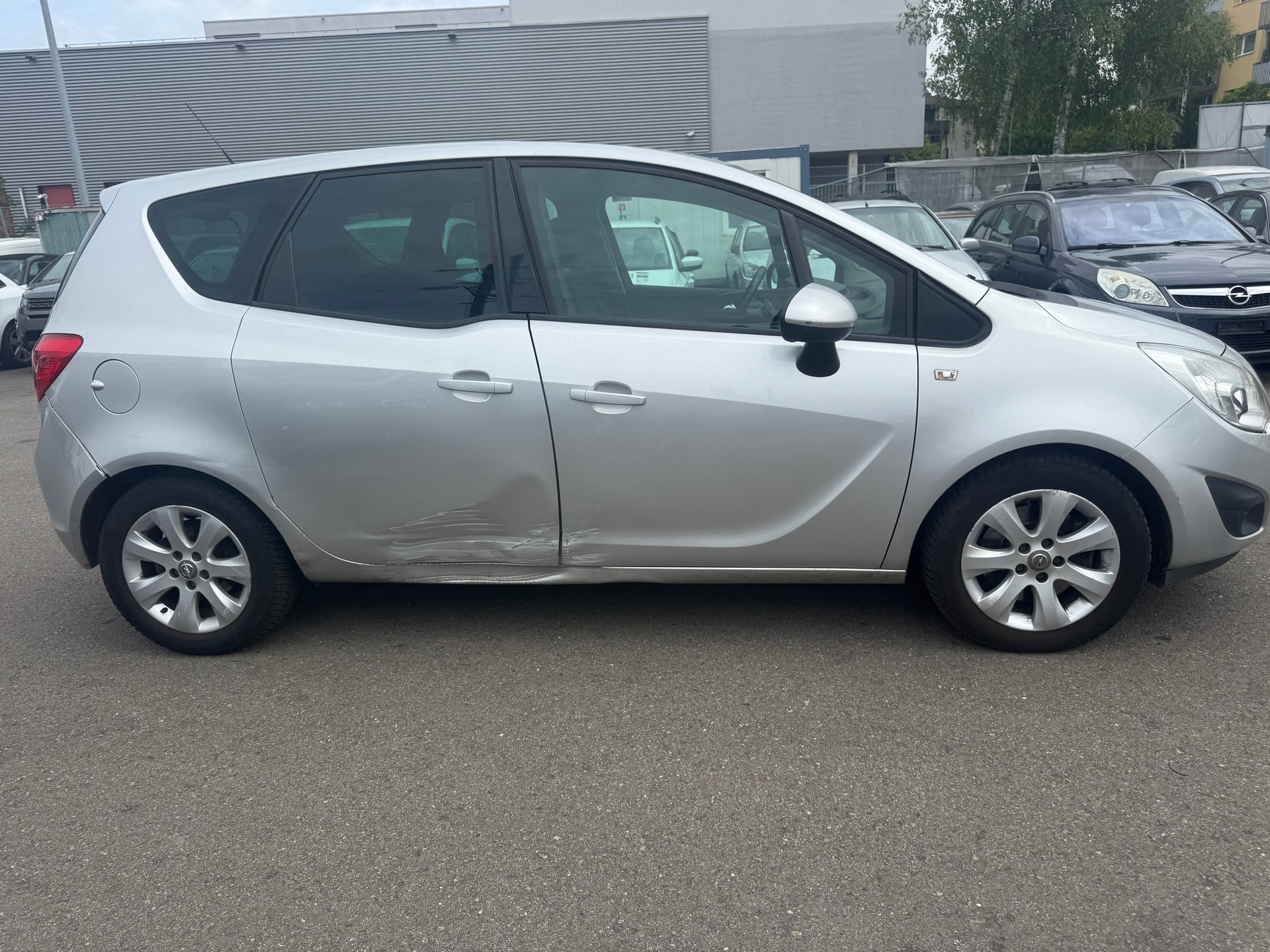OPEL Meriva 1.4 Turbo Enjoy-image-4