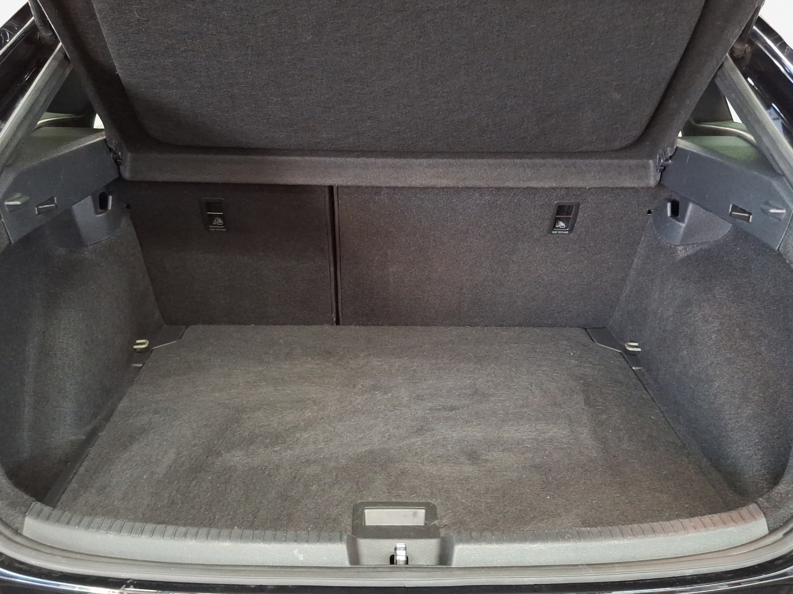 VW Taigo 1.5 TSI R-Line DSG-image-12