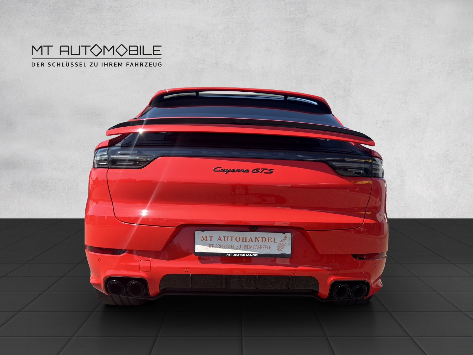 PORSCHE Cayenne GTS Coupé-image-4