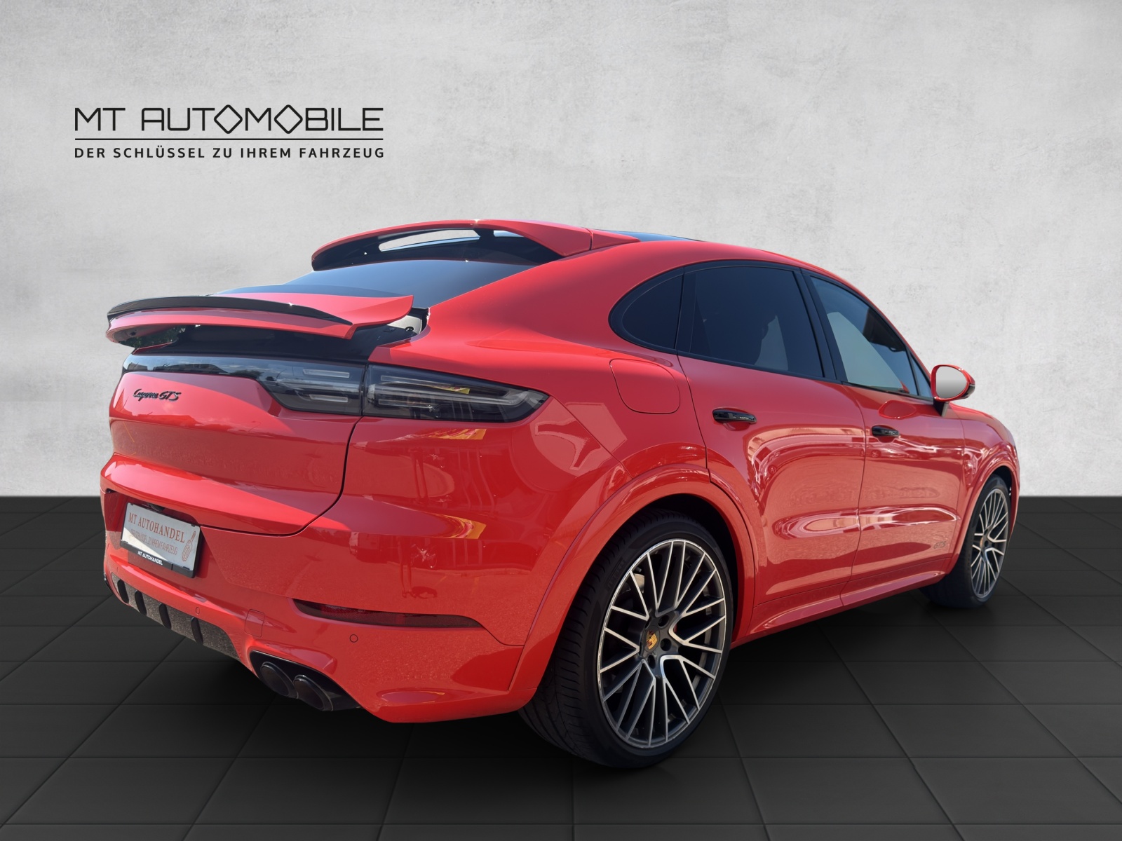 PORSCHE Cayenne GTS Coupé-image-6