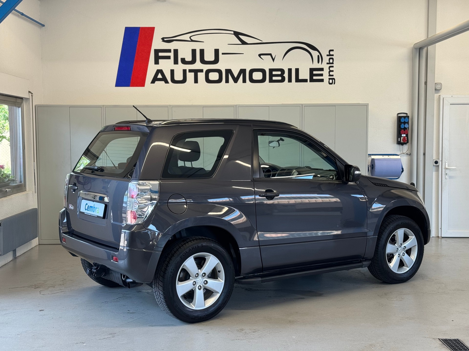 SUZUKI Grand Vitara 2.4 16V GL Top Automatic-image-3