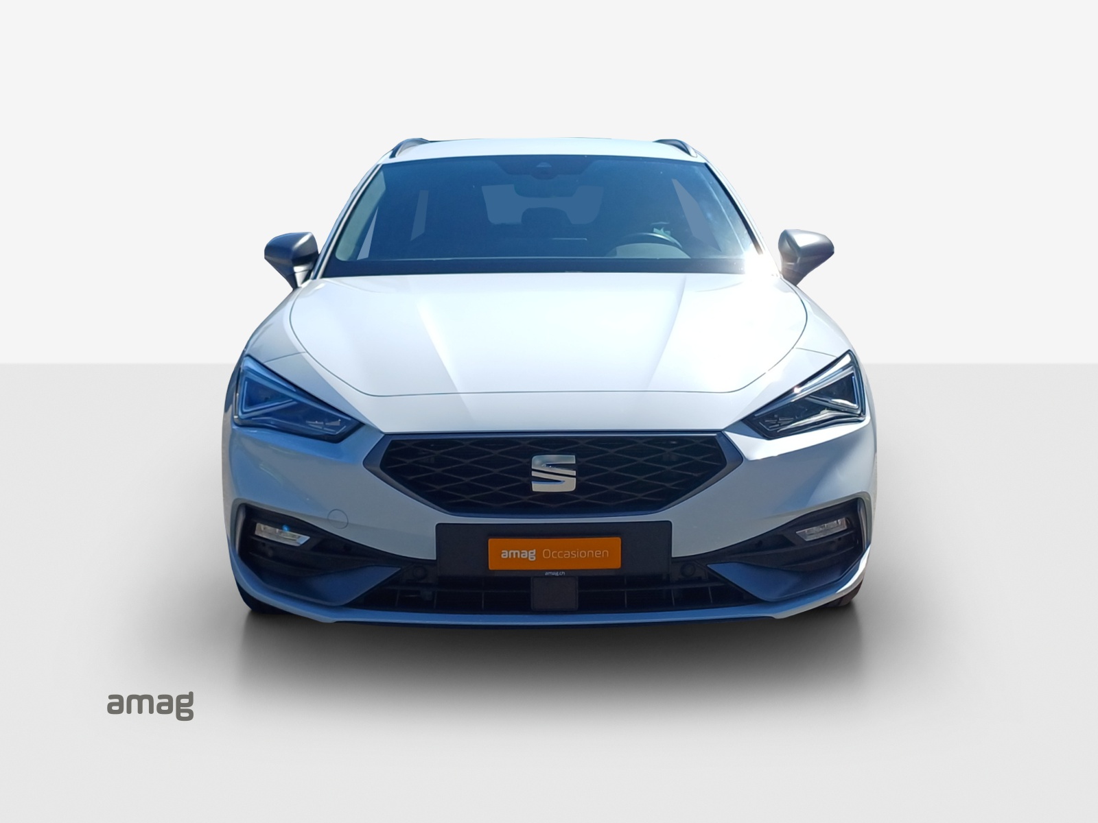 SEAT Leon ST 1.5 eHybrid pHEV DSG FR-image-6