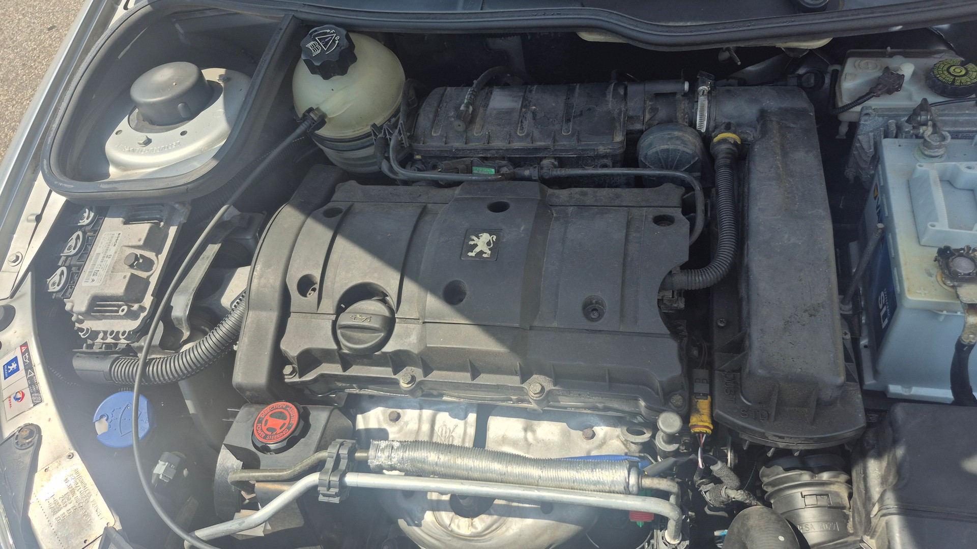 PEUGEOT 206 SW 1.6 16V Quiksilver-image-7