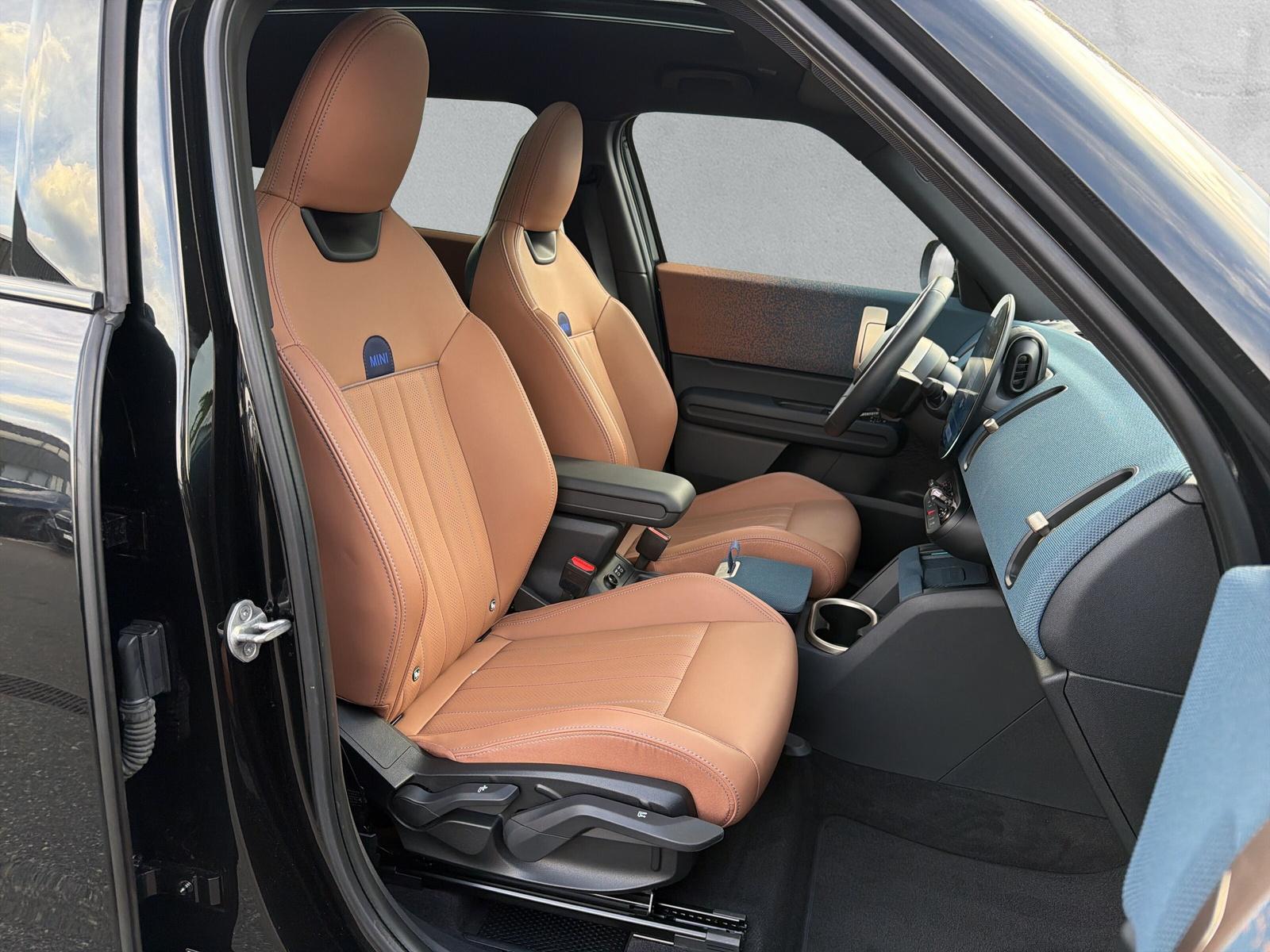 MINI Countryman C U25 1.5i (CH)-image-12