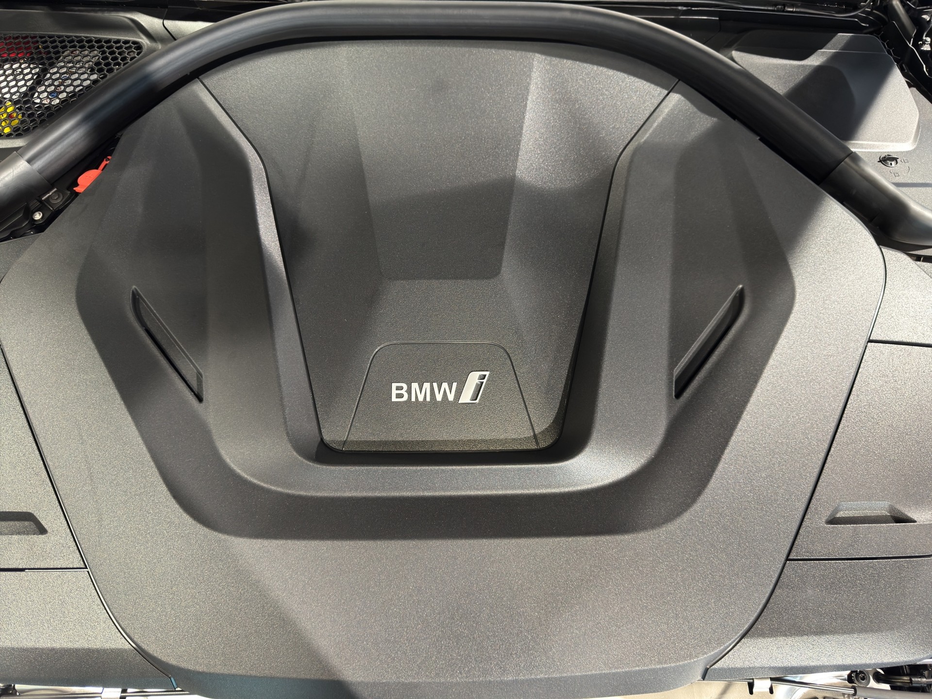 BMW i4 xDrive40-image-21