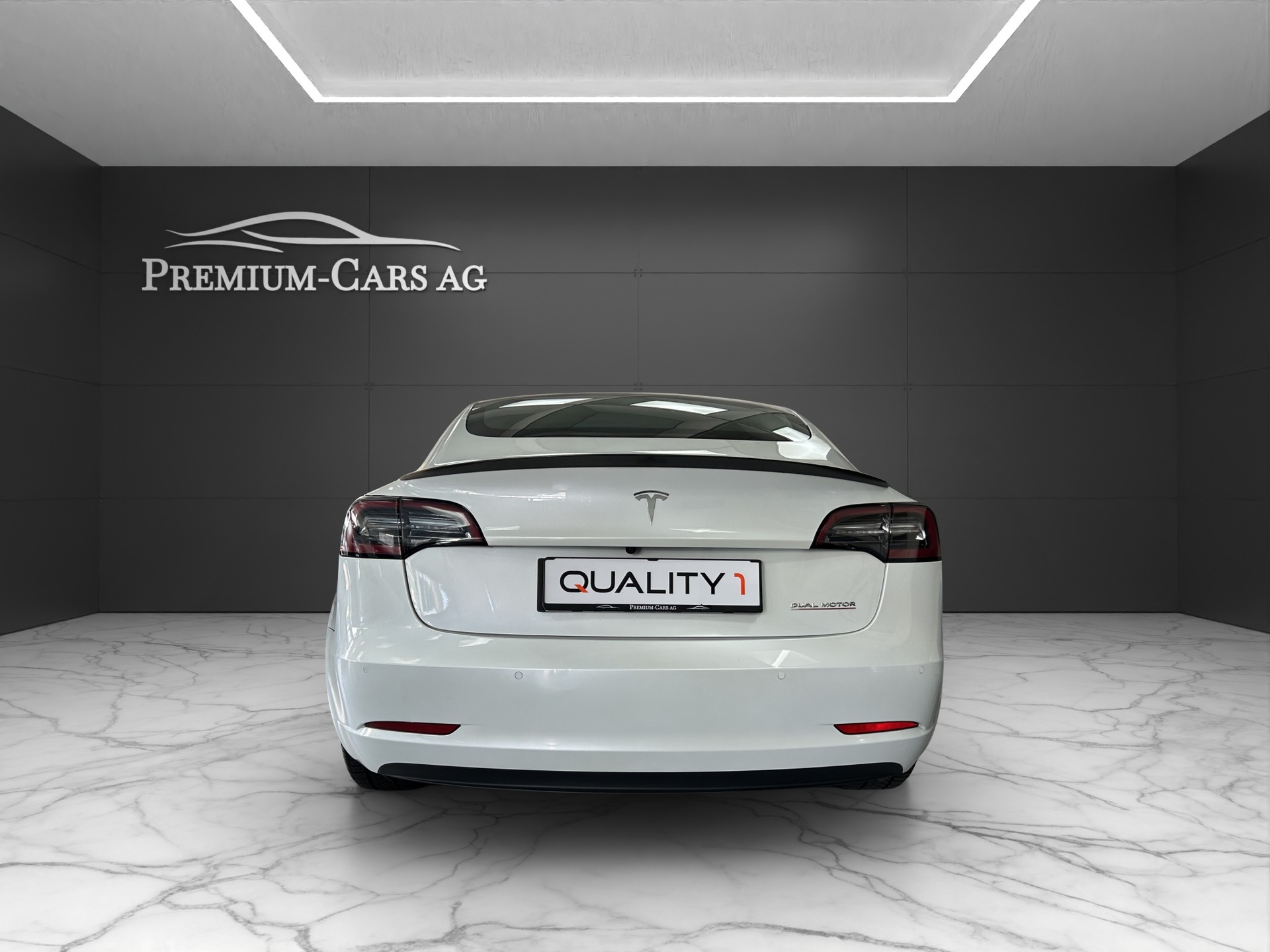 TESLA Model 3 Performance Dual Motor AWD-image-4