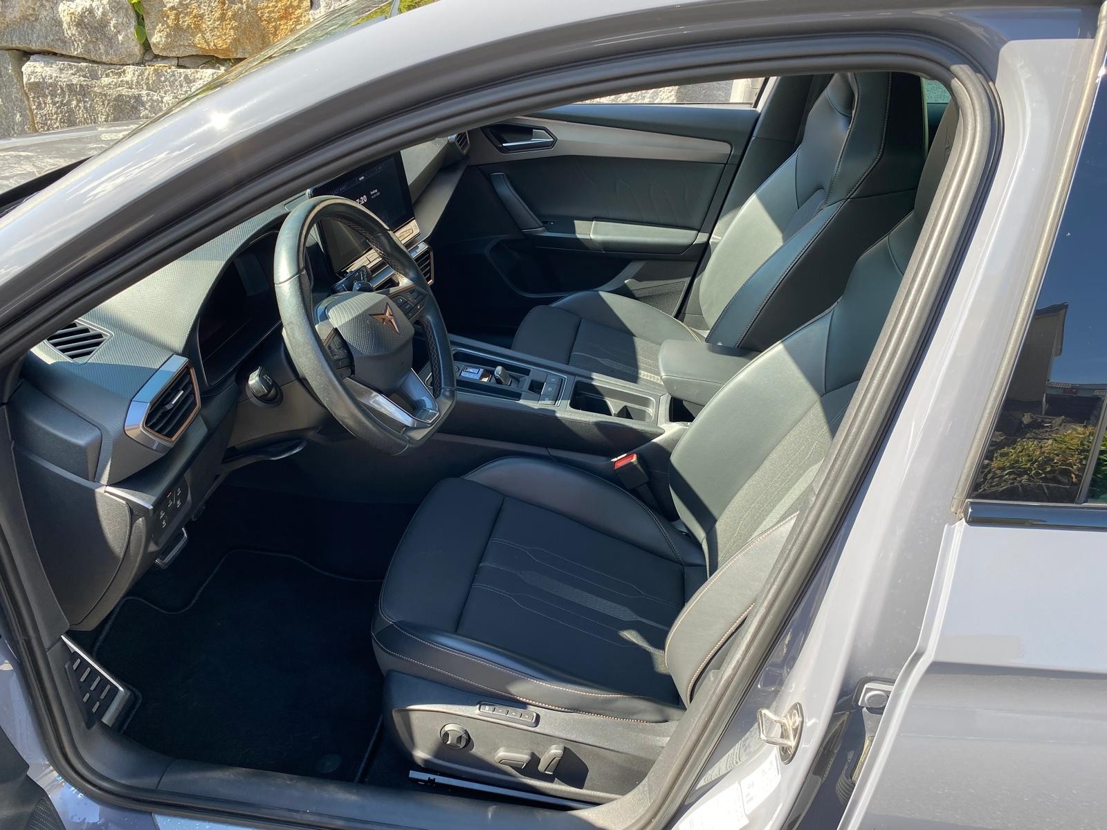 CUPRA LEON VZ 2.0 TSI DSG-image-9