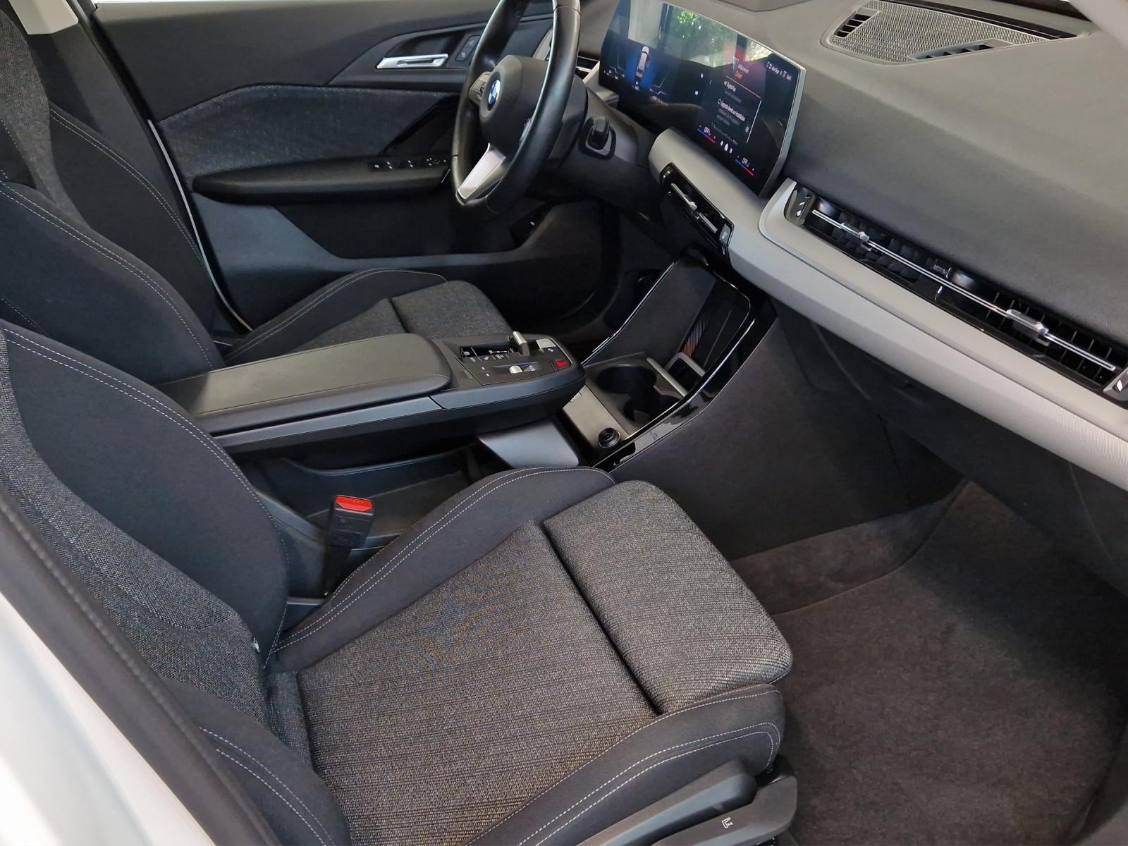 BMW X1 xDrive20d Steptronic-image-11