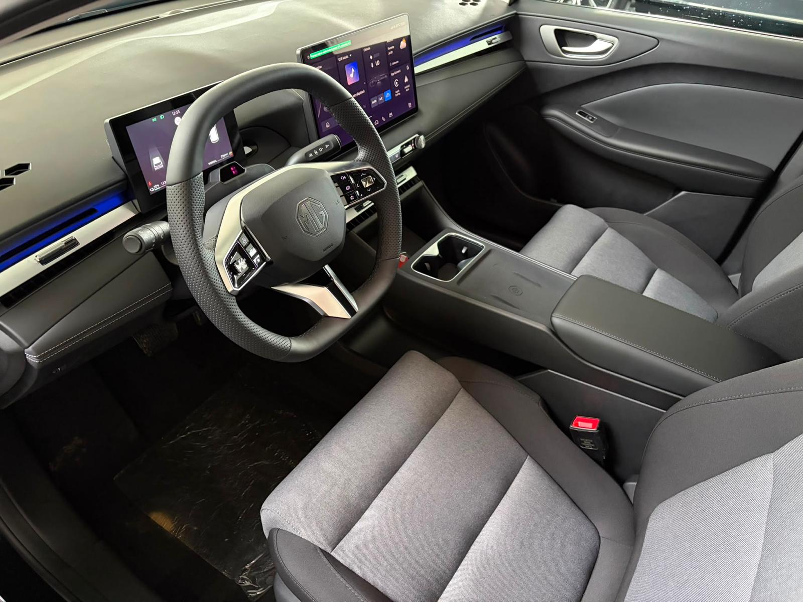 MG 4 Urban 54 kWh Premium-image-7
