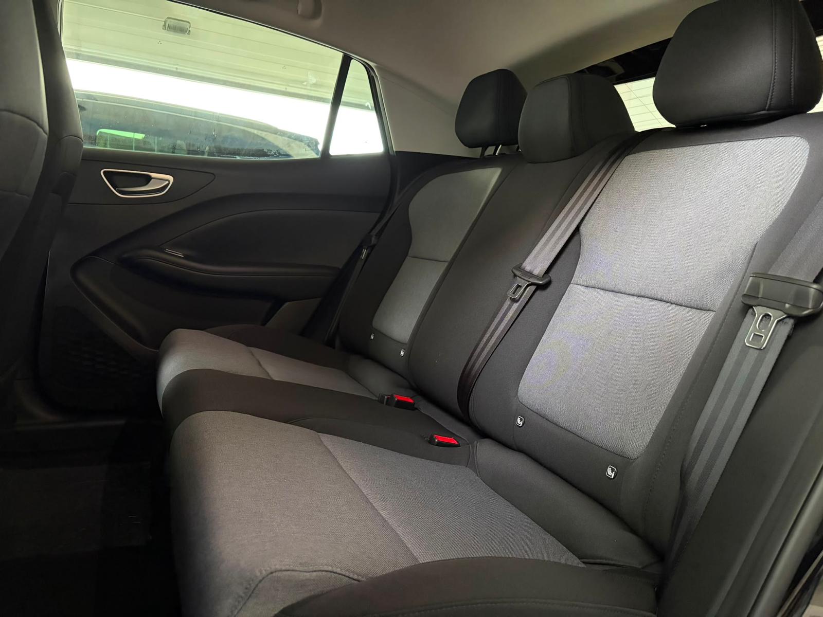 MG 4 Urban 54 kWh Premium-image-10