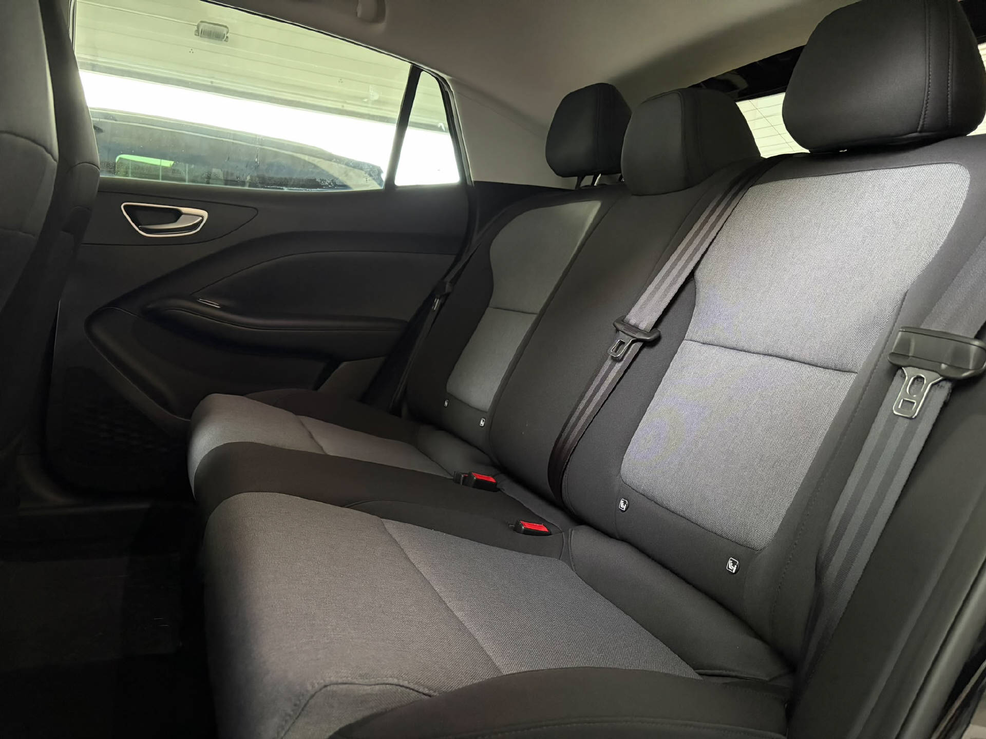 MG 4 Urban 54 kWh Premium-image-24