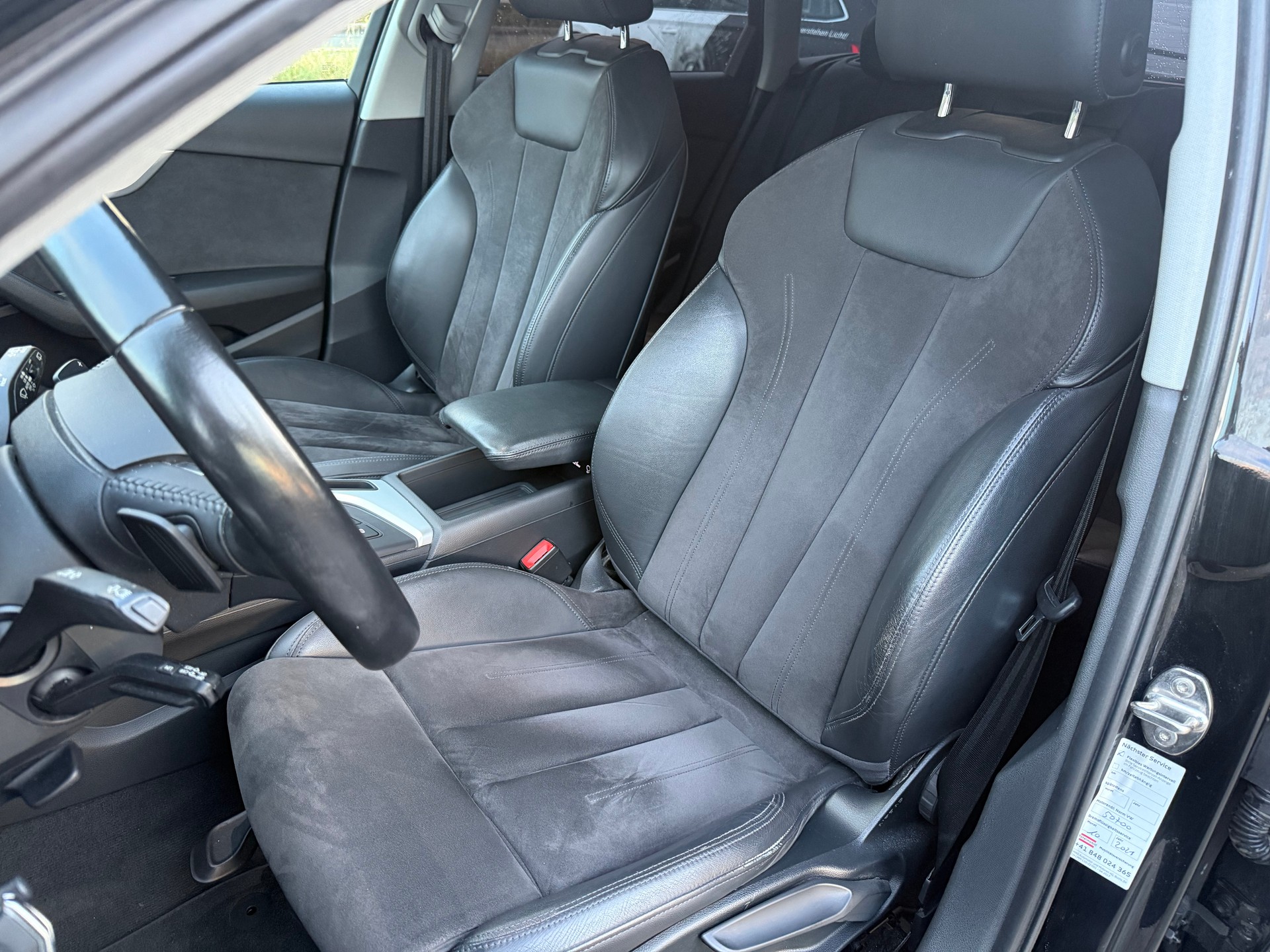 AUDI A4 Avant 2.0 TDI quattro S-tronic-image-13