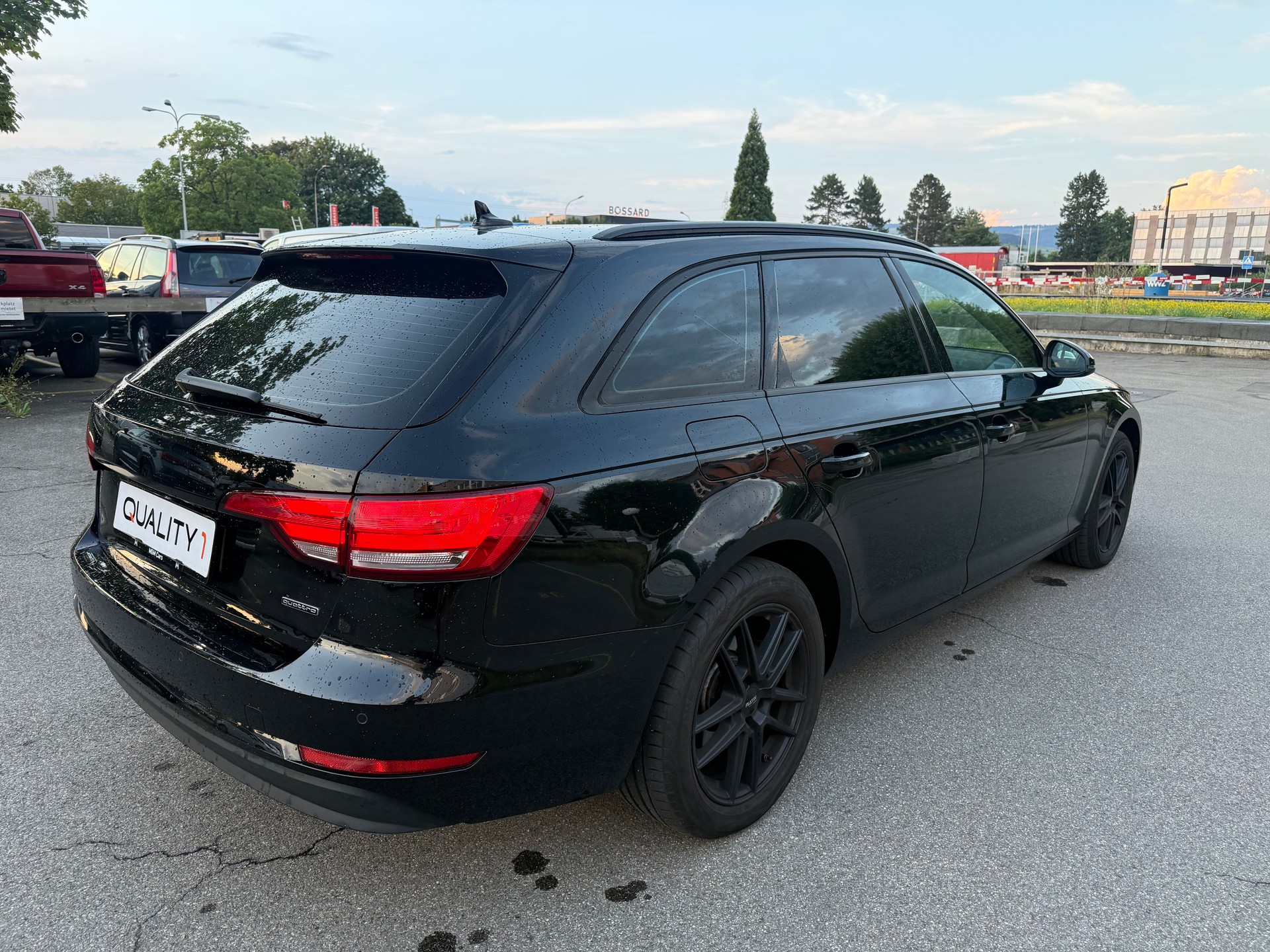 AUDI A4 Avant 2.0 TDI quattro S-tronic-image-5