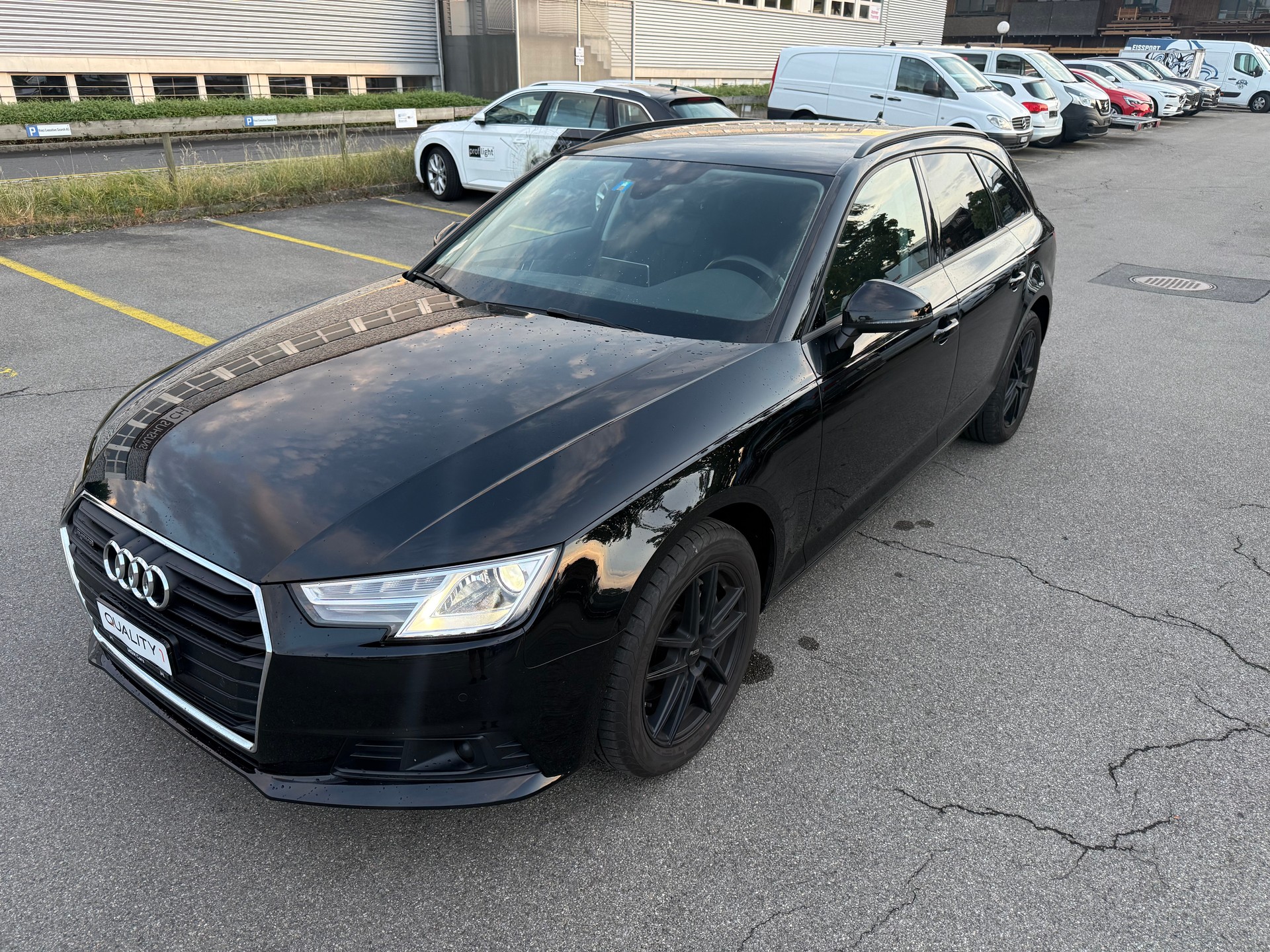 AUDI A4 Avant 2.0 TDI quattro S-tronic