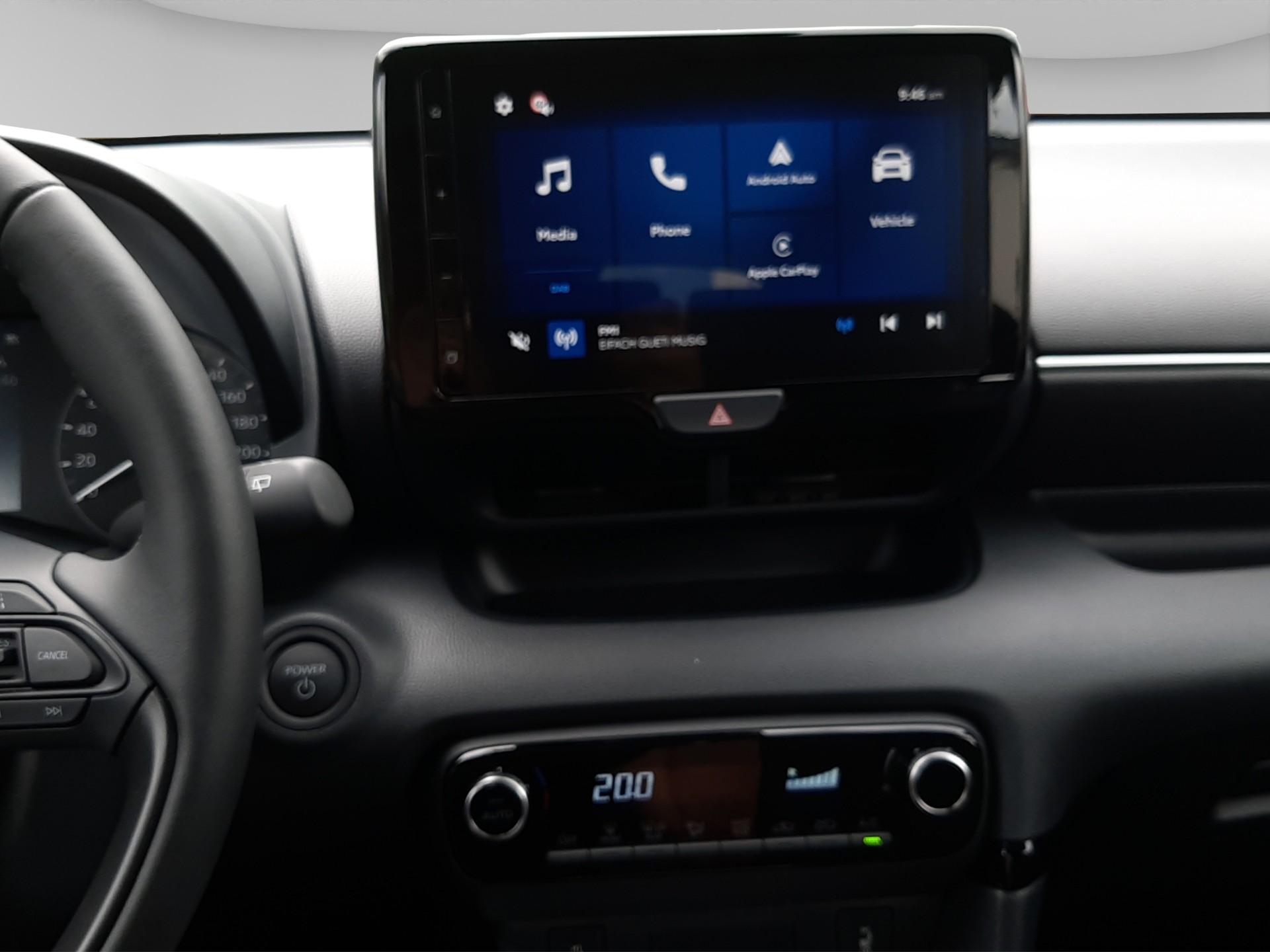 TOYOTA Yaris 1.5 VVT-i HSD Comfort-image-13