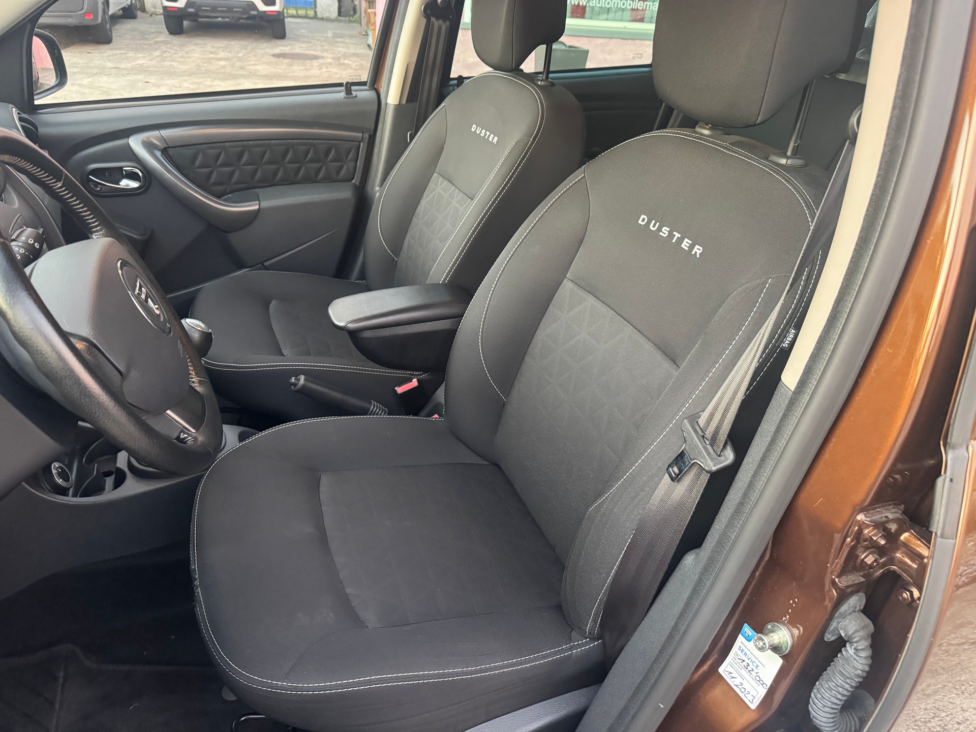 DACIA Duster 1.5 dCi Ambiance 4x4-image-7