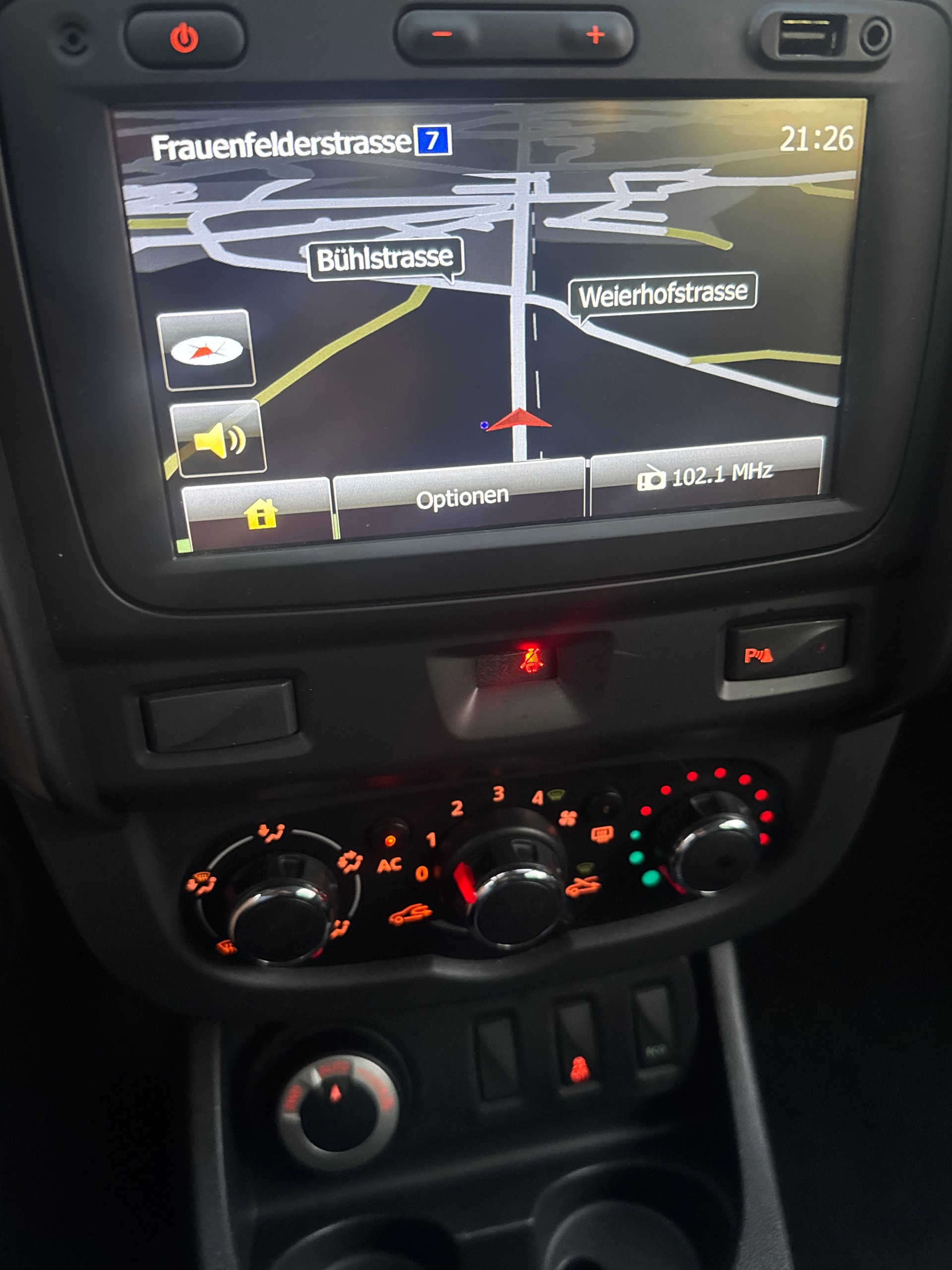 DACIA Duster 1.5 dCi Ambiance 4x4-image-14