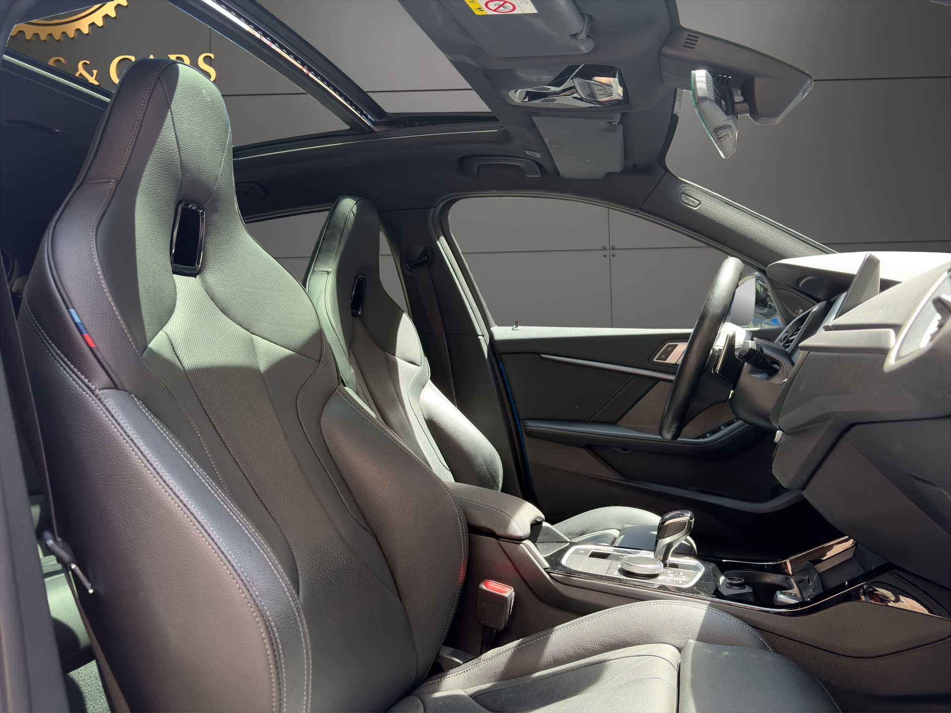 BMW 120i M Sport Steptronic-image-15
