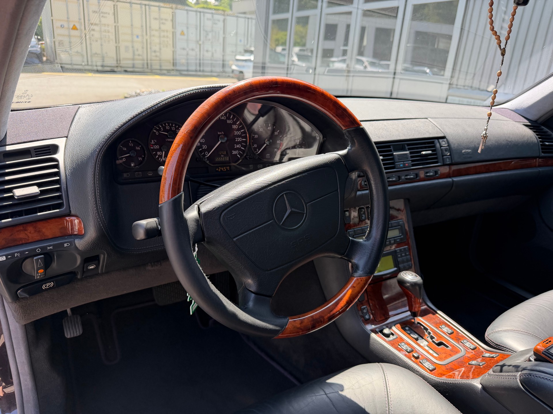 MERCEDES-BENZ S 500-image-13