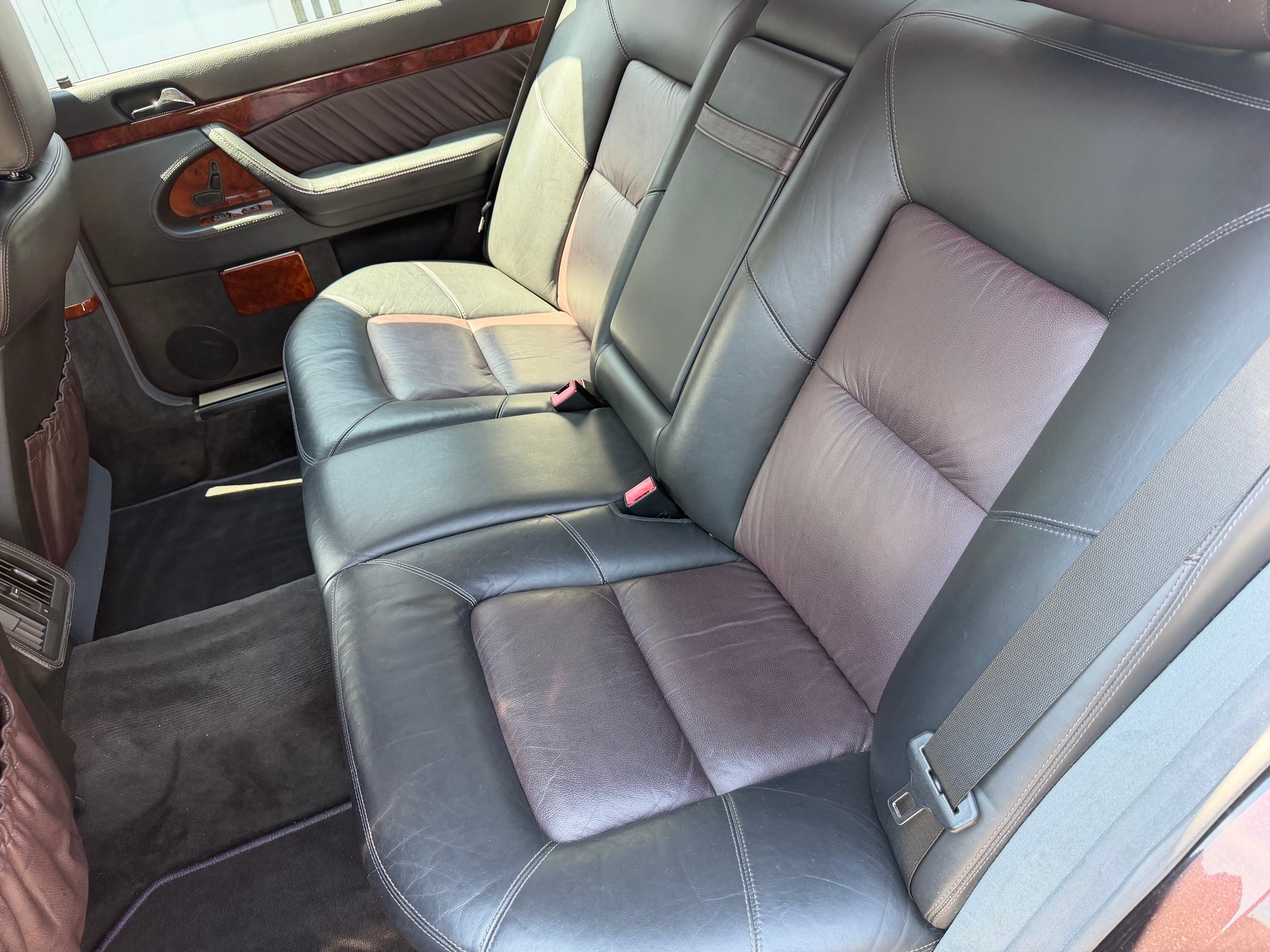 MERCEDES-BENZ S 500-image-18