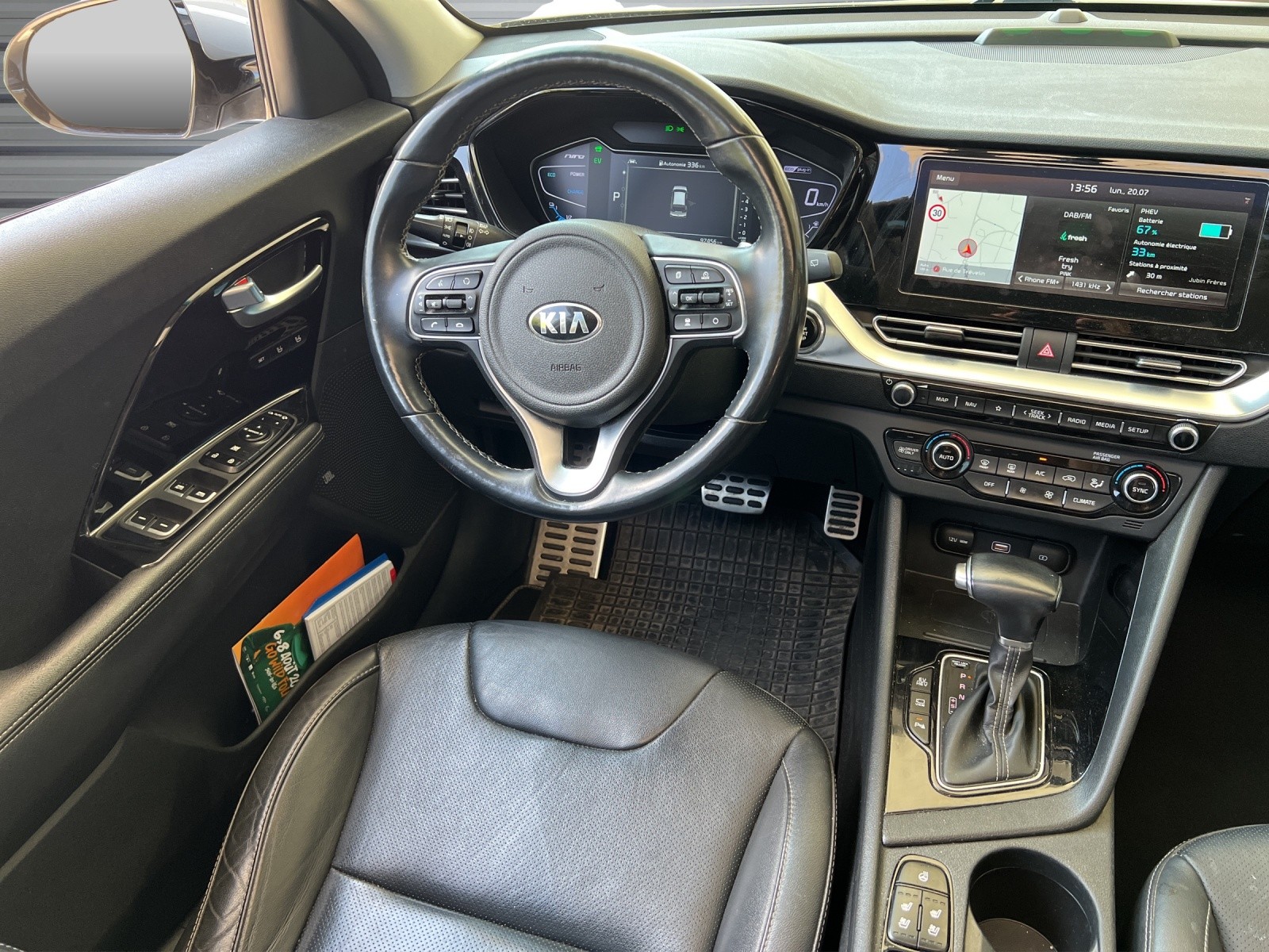 KIA Niro 1.6GDi Plug-in Hybrid Style DCT-image-9