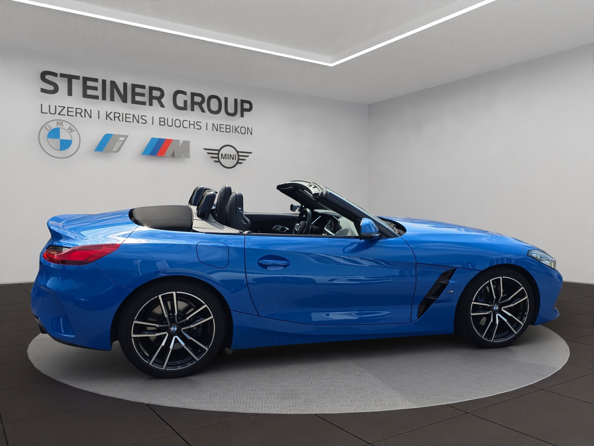 BMW Z4 sDrive 20i M Sport Steptronic-showroom-element-2
