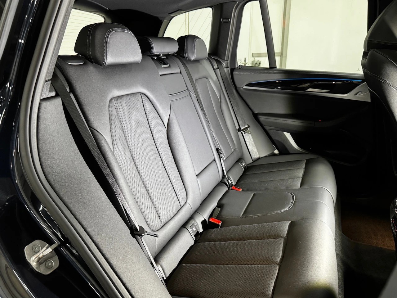 BMW iX3 Inspiring M Sport 286PS Facelift-image-8
