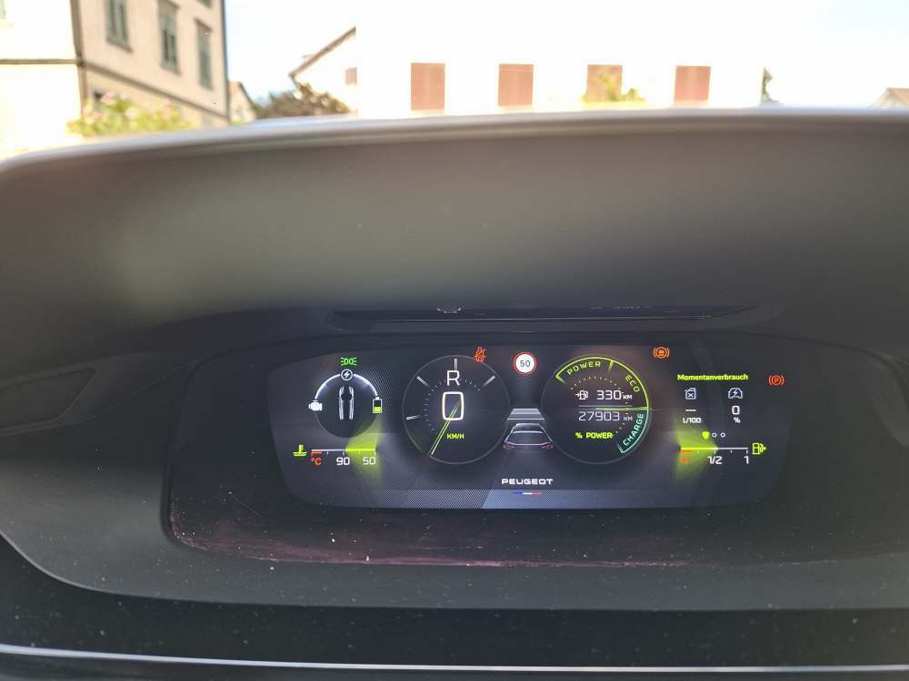 PEUGEOT 308 SW 1.2 Hybrid GT-image-15