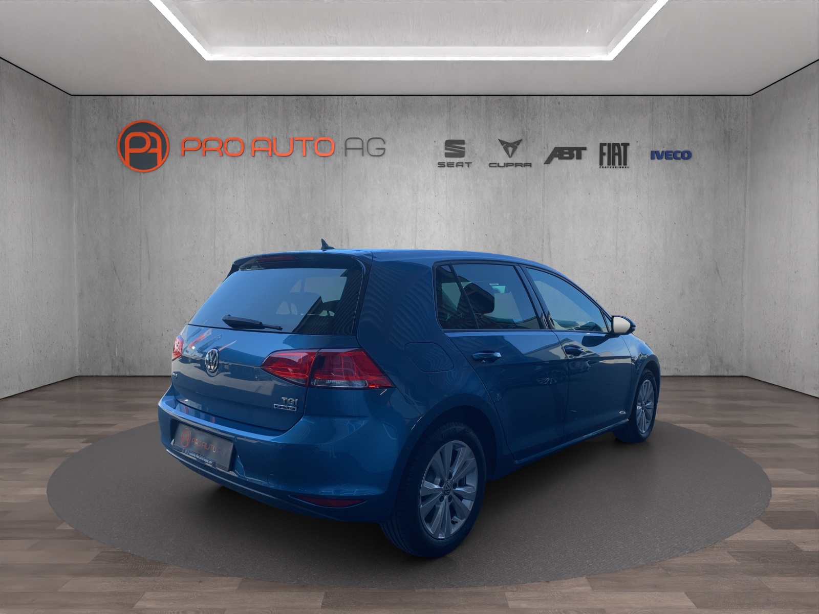 VW Golf 1.4 TGI BlueMotion Comfortline DSG-image-4