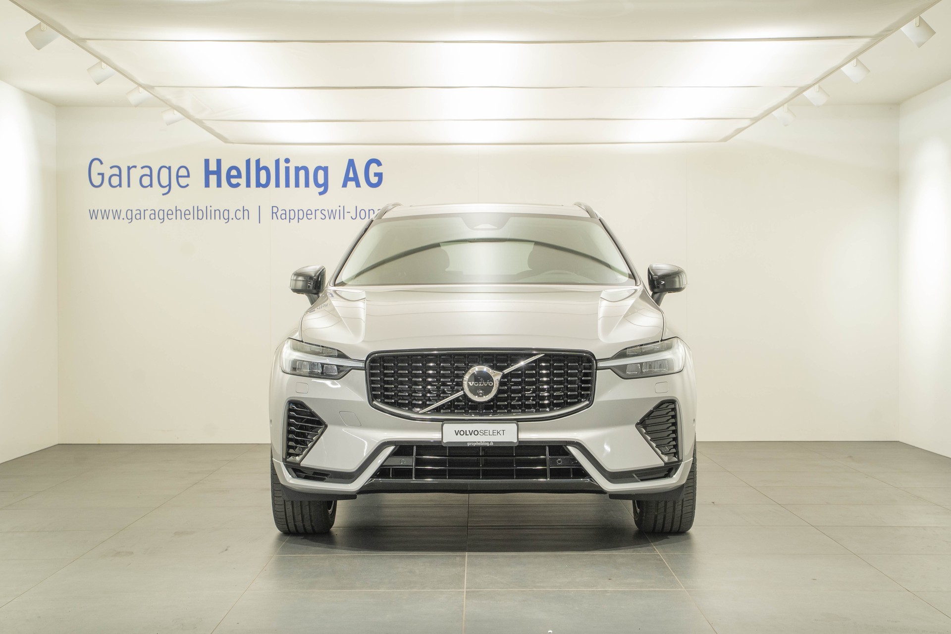VOLVO XC60 2.0 T8 TE Ultimate Dark eAWD-image-1