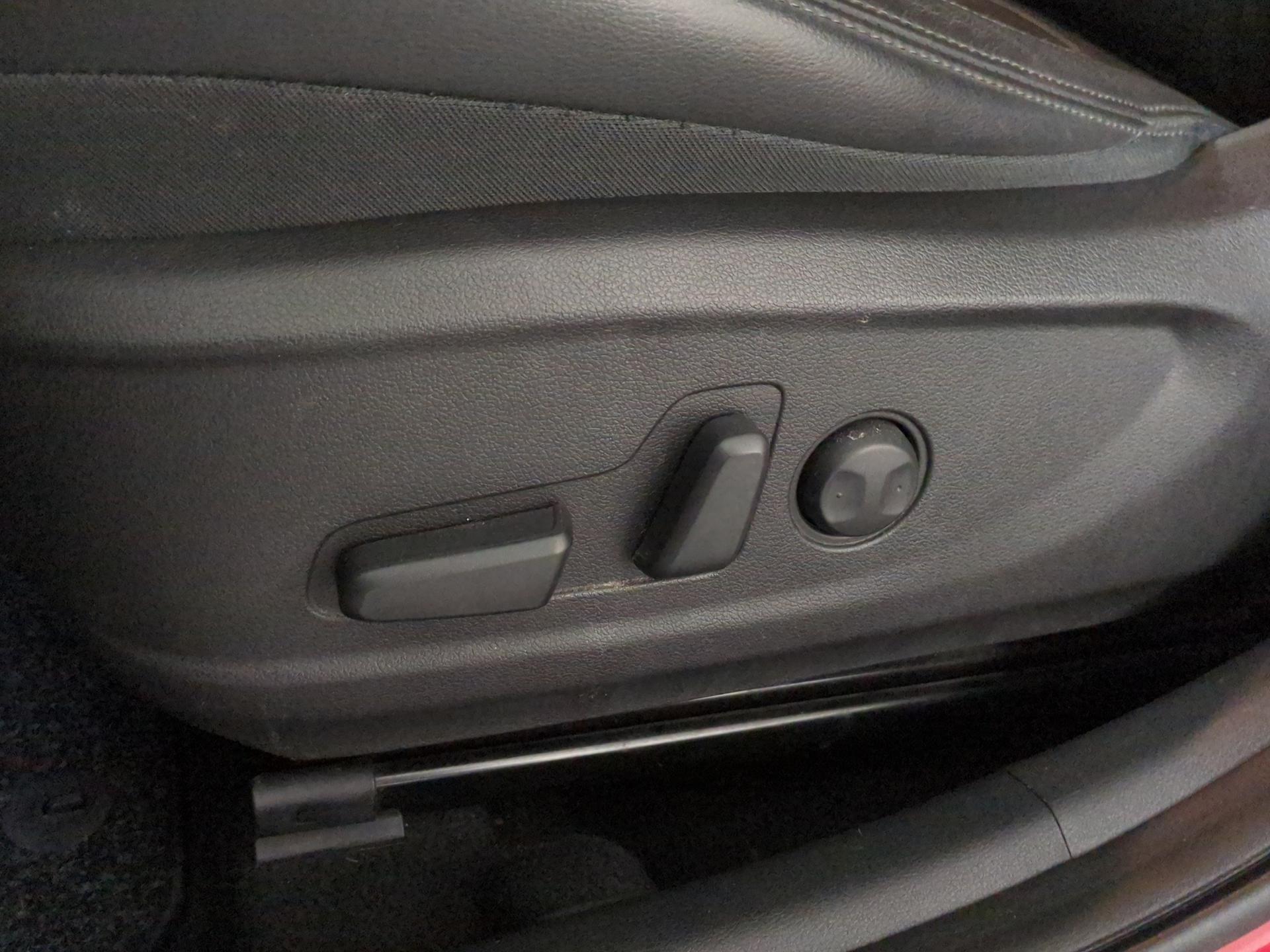 HYUNDAI Kona 1.6 GDi HEV Vertex DCT-image-19