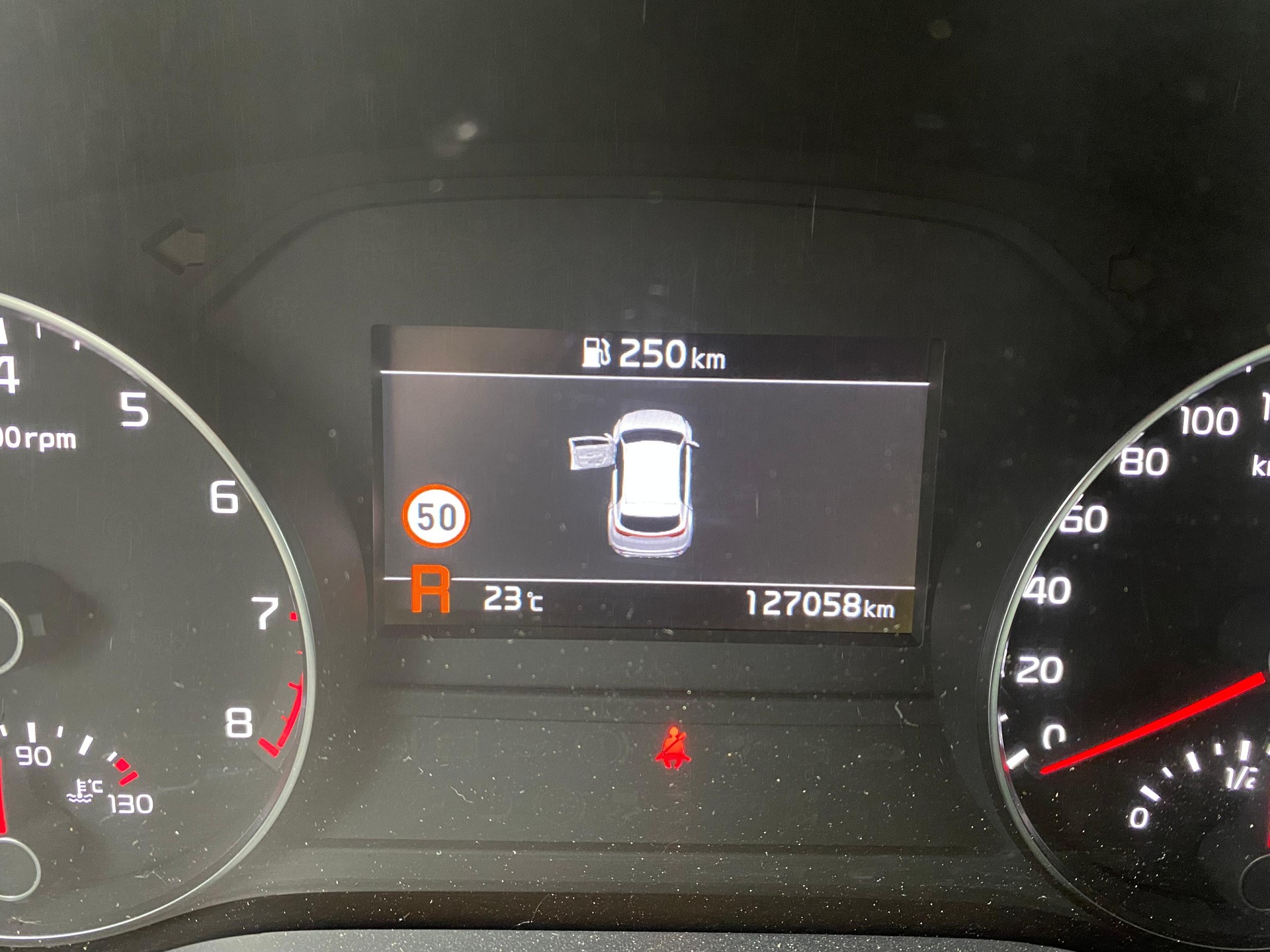 KIA Sportage 1.6 T-GDi Style GT-Line-image-11
