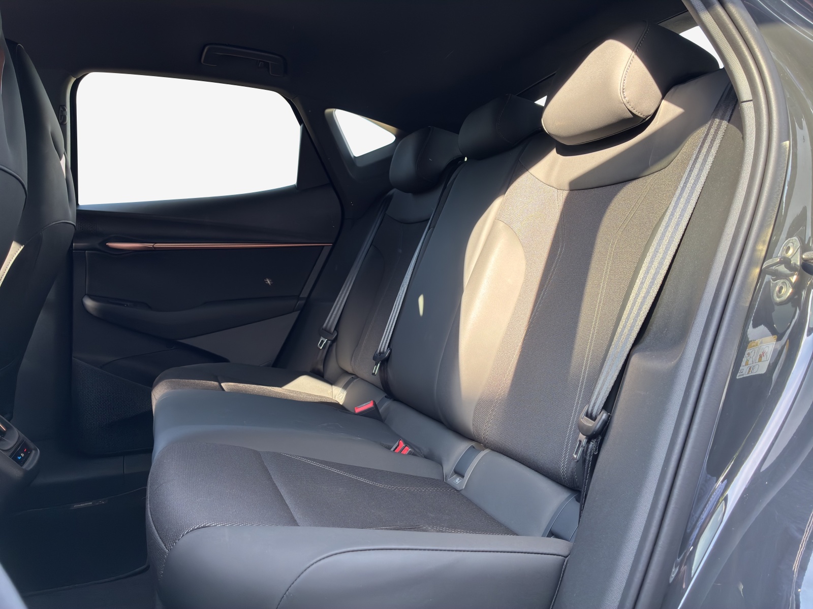 CUPRA Tavascan Type 8 77 kWh VZ-image-11