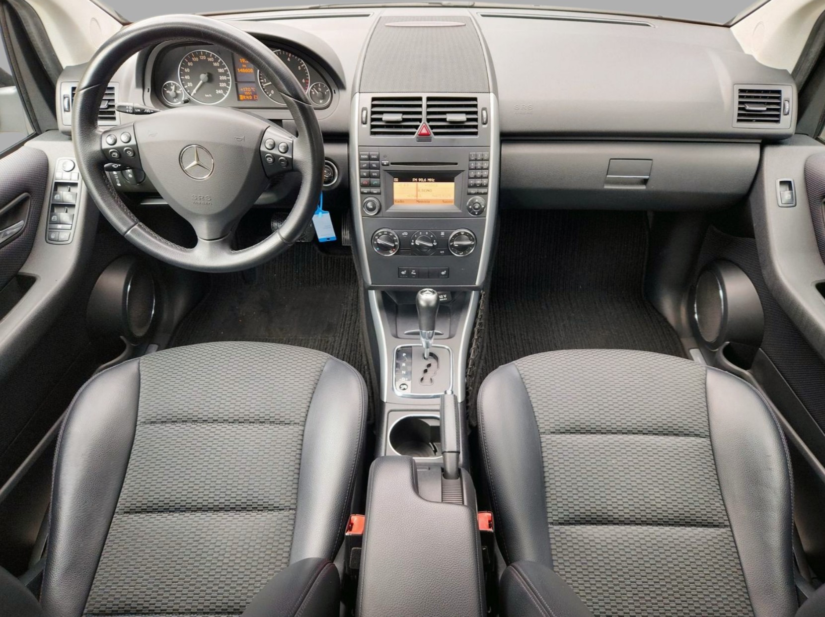 MERCEDES-BENZ A 180 (170) Avantgarde Autotronic-image-8