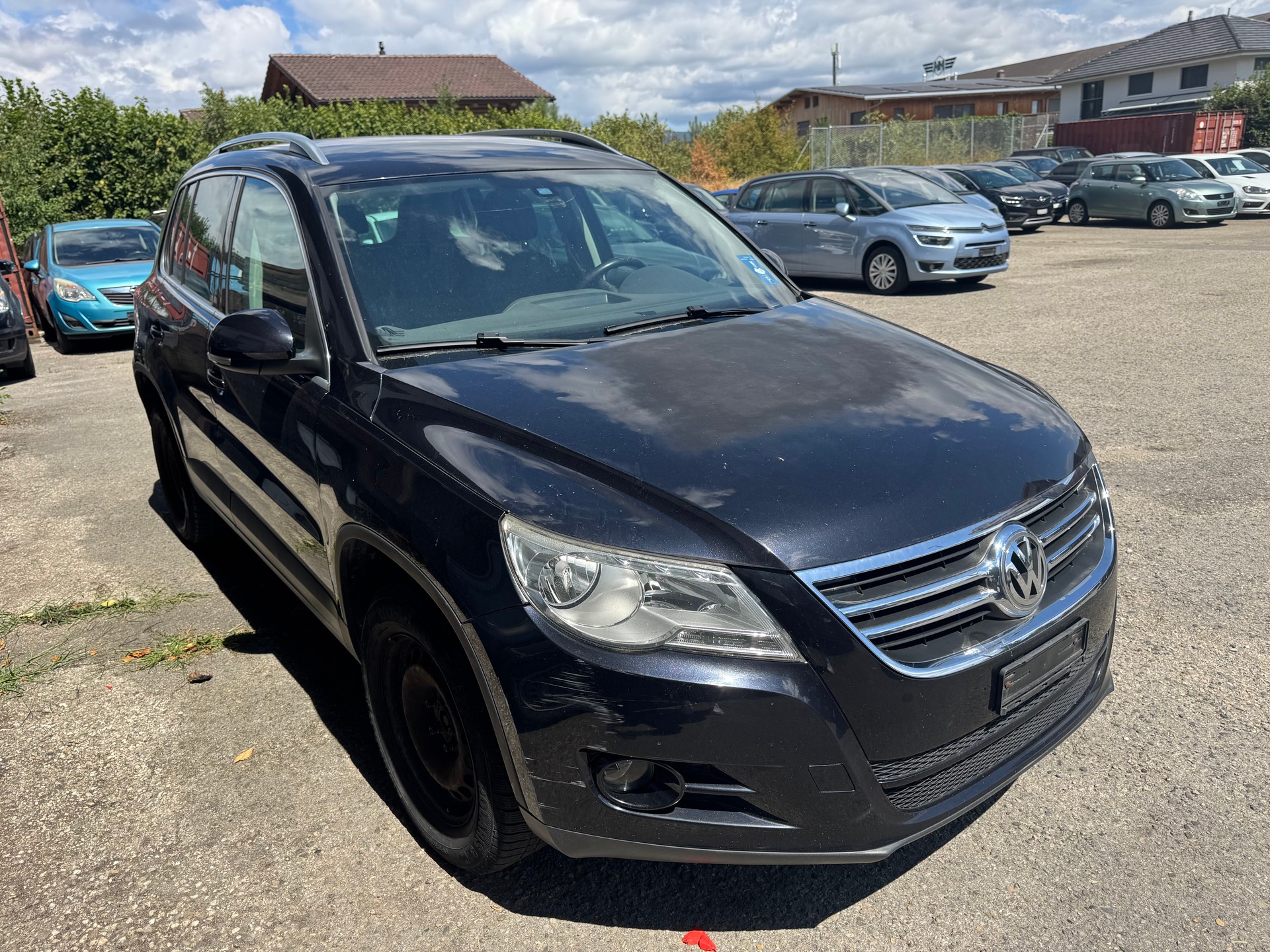 VW Tiguan 2.0 TSI Trend&Fun Tiptronic-image-2