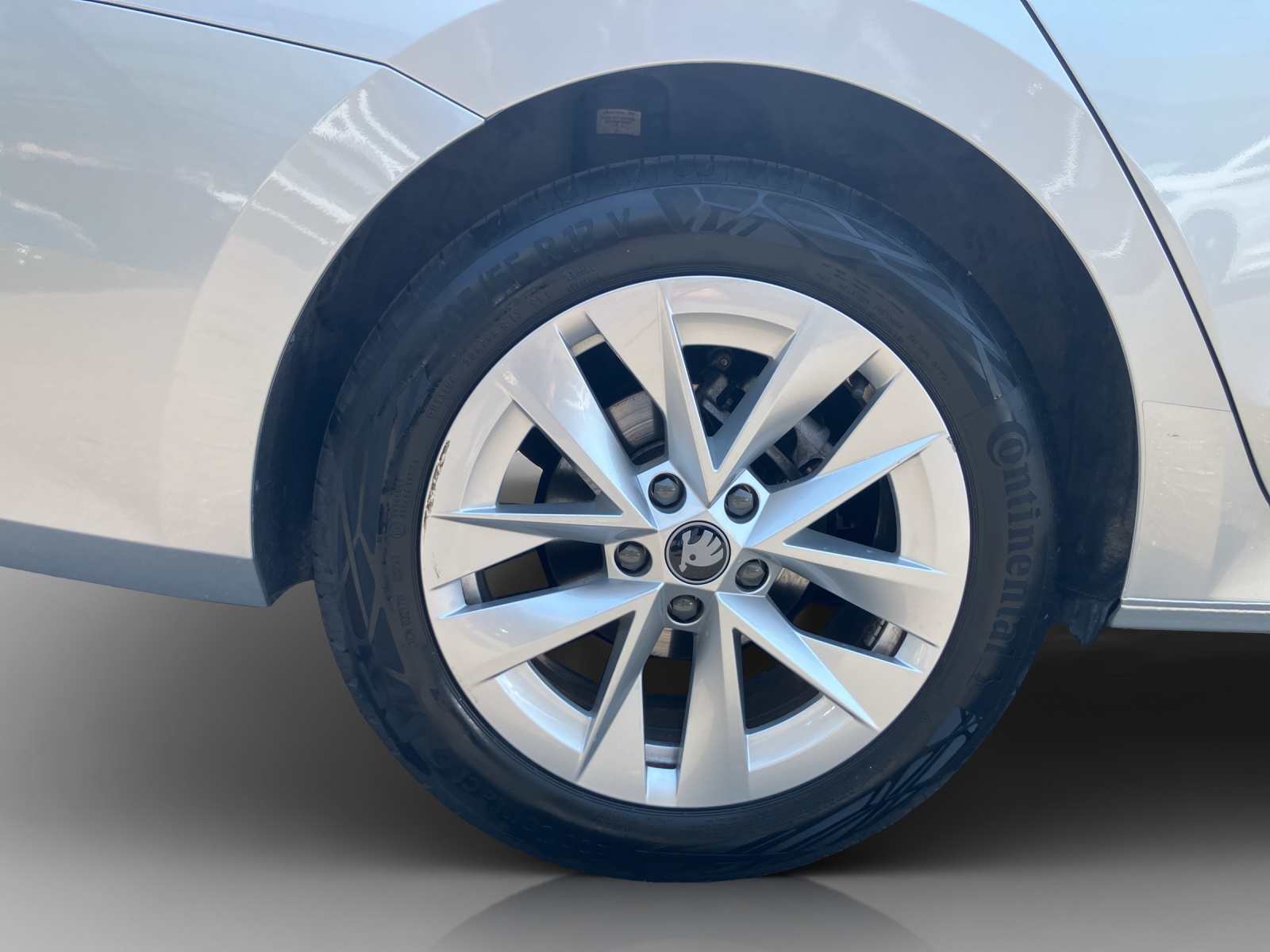 SKODA Octavia Combi 1.5 TSI mHEV DSG Dynamic-image-15