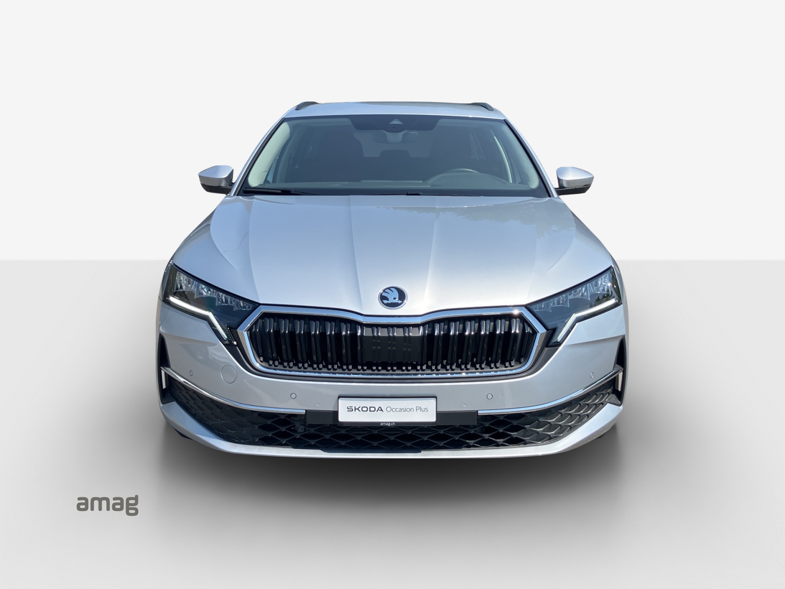 SKODA Octavia Combi 1.5 TSI mHEV DSG Dynamic-image-6