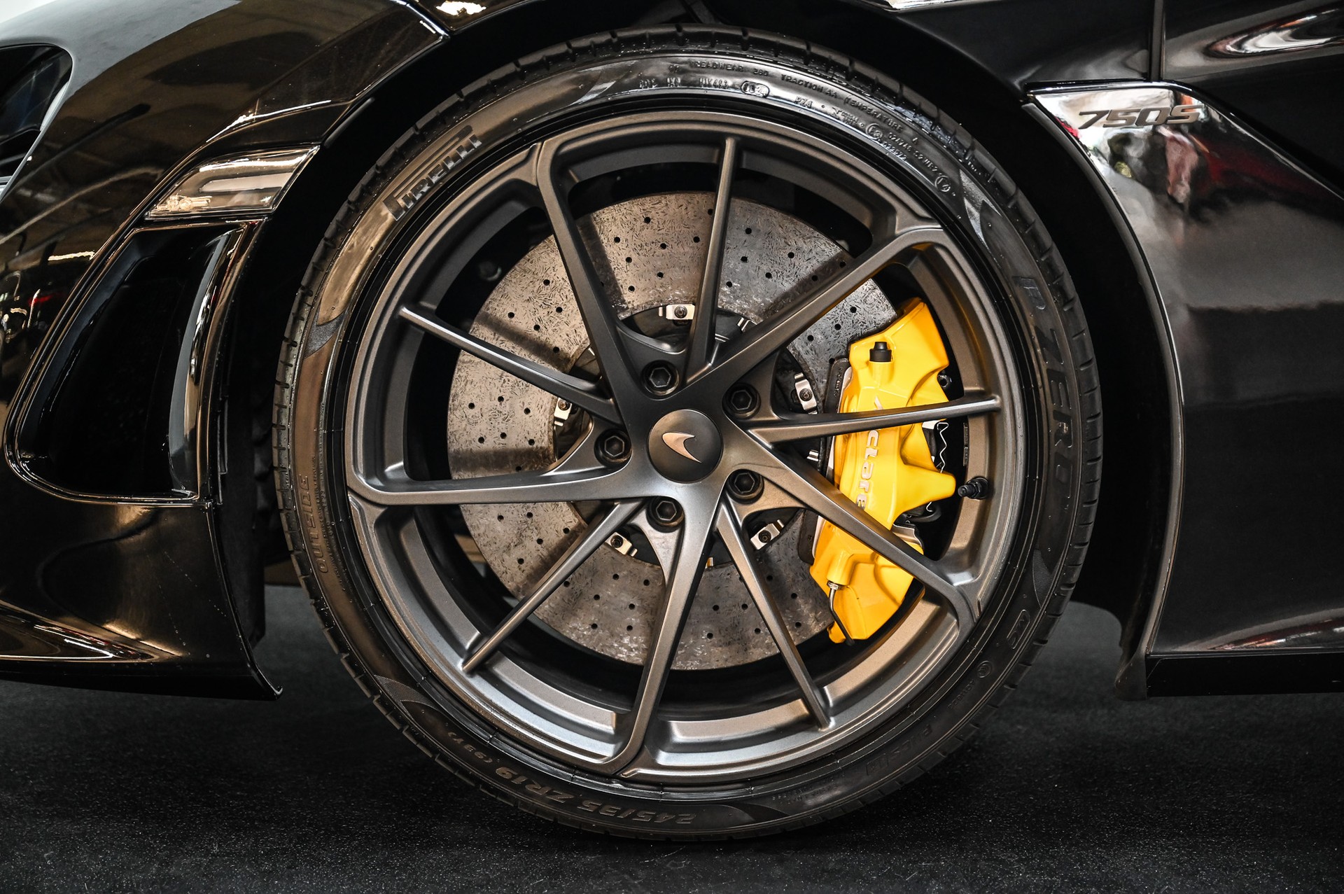 McLAREN 750S Spider-image-20