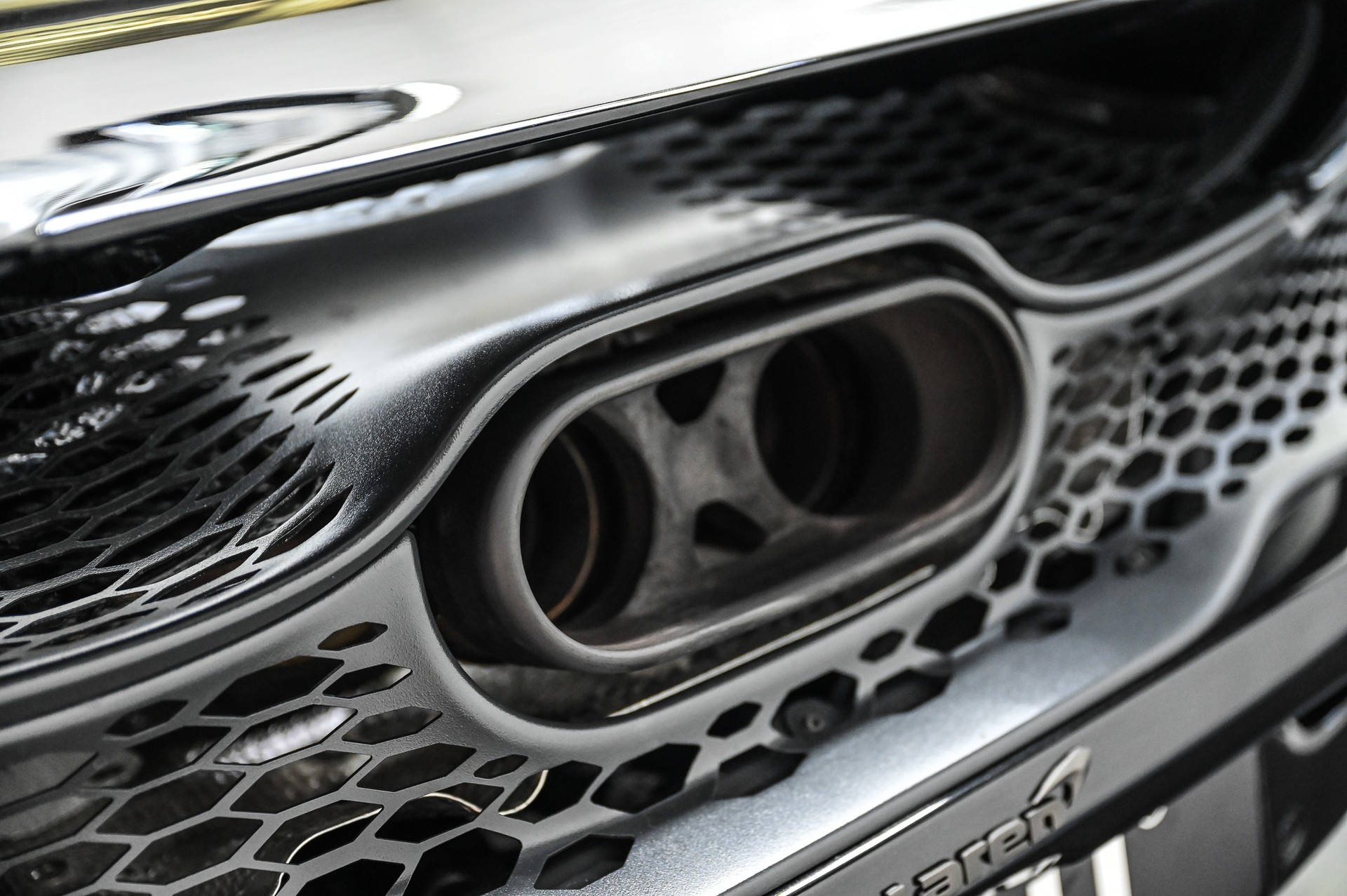 McLAREN 750S Spider-image-23