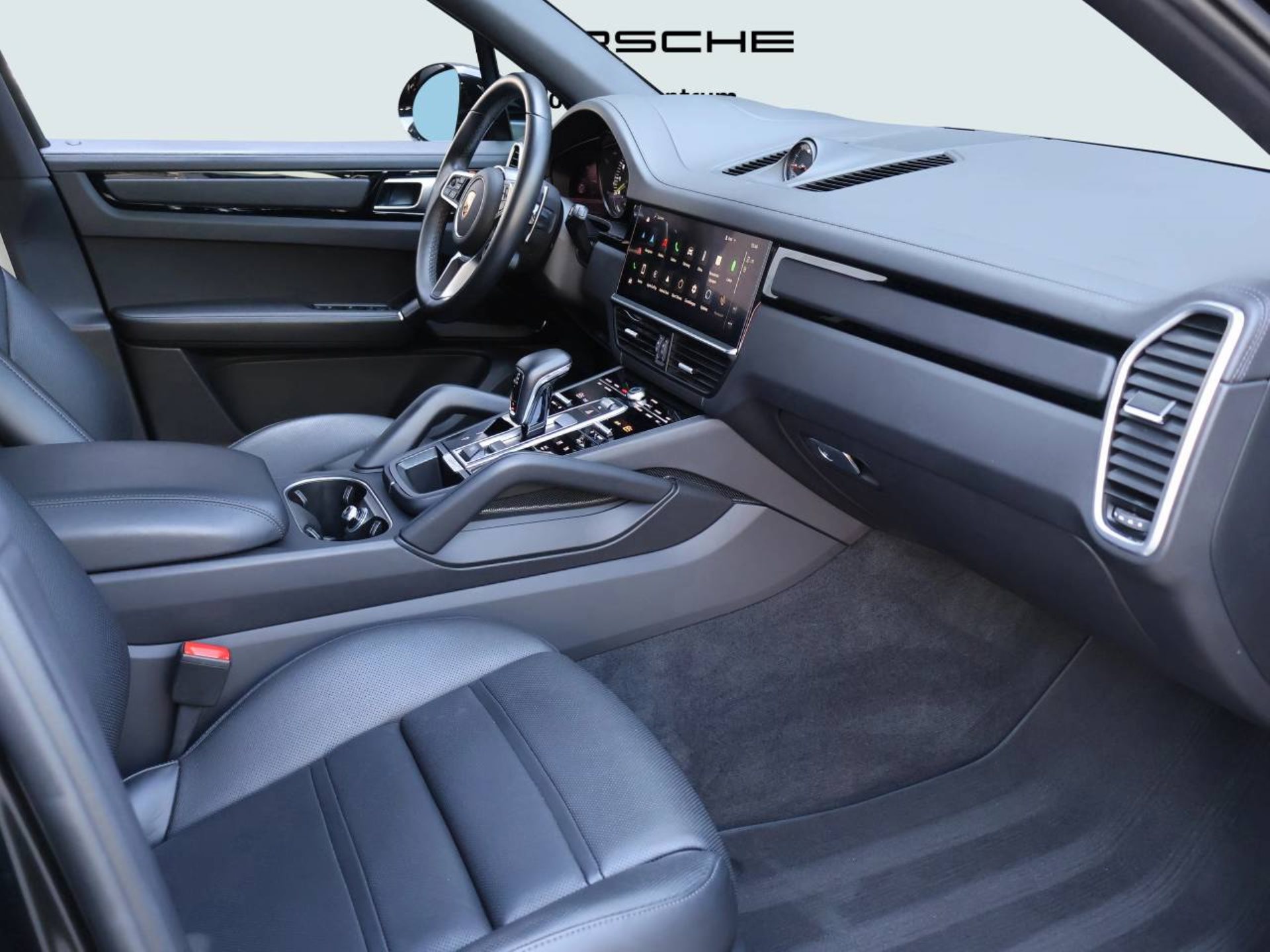 PORSCHE Cayenne E-Hybrid Platinum Edition-image-13