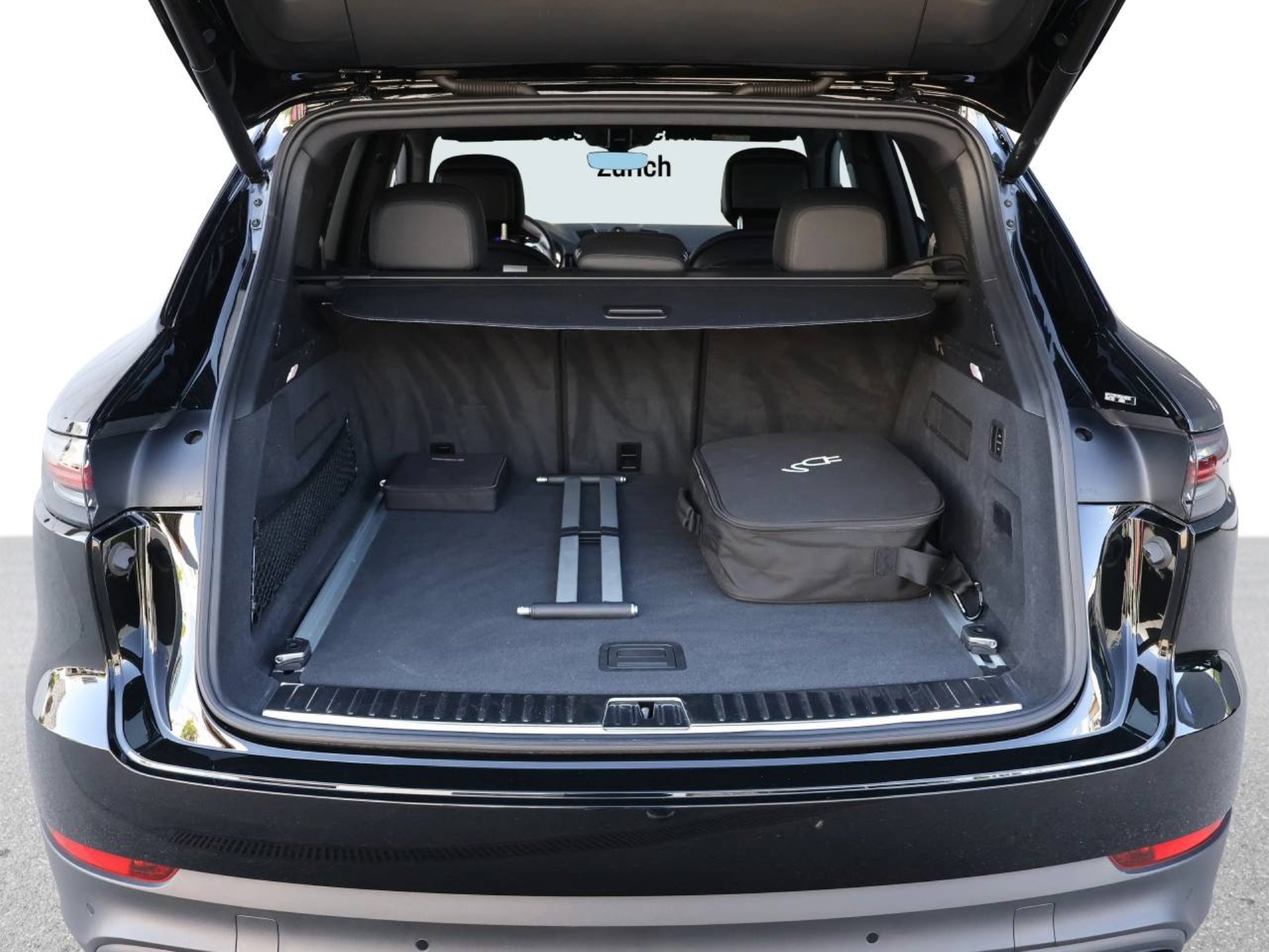 PORSCHE Cayenne E-Hybrid Platinum Edition-image-37