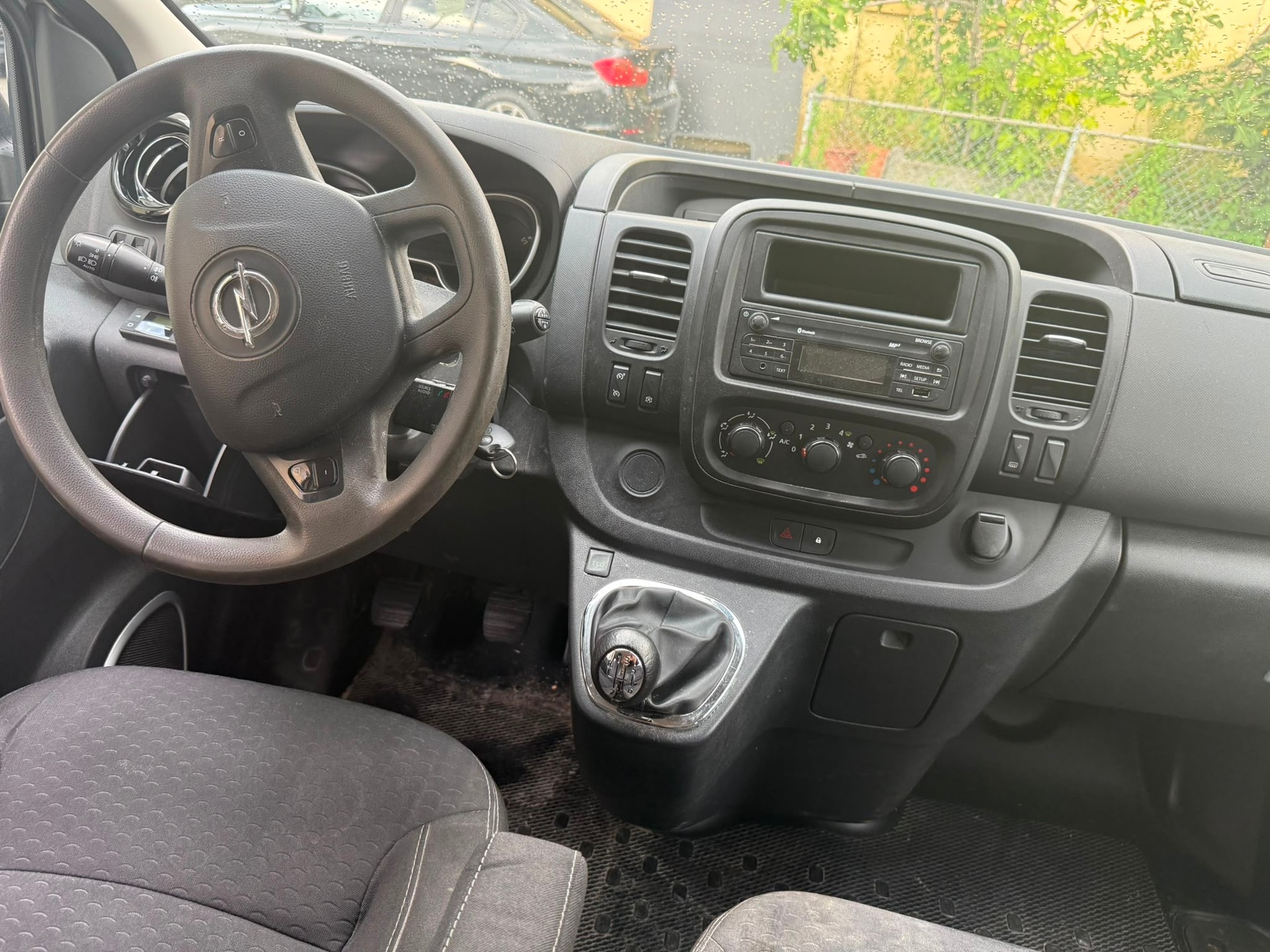 OPEL Vivaro 1.6 CDTI 2.9t L1H1-image-9