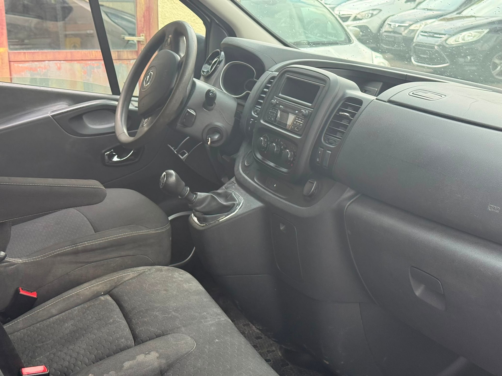OPEL Vivaro 1.6 CDTI 2.9t L1H1-image-11