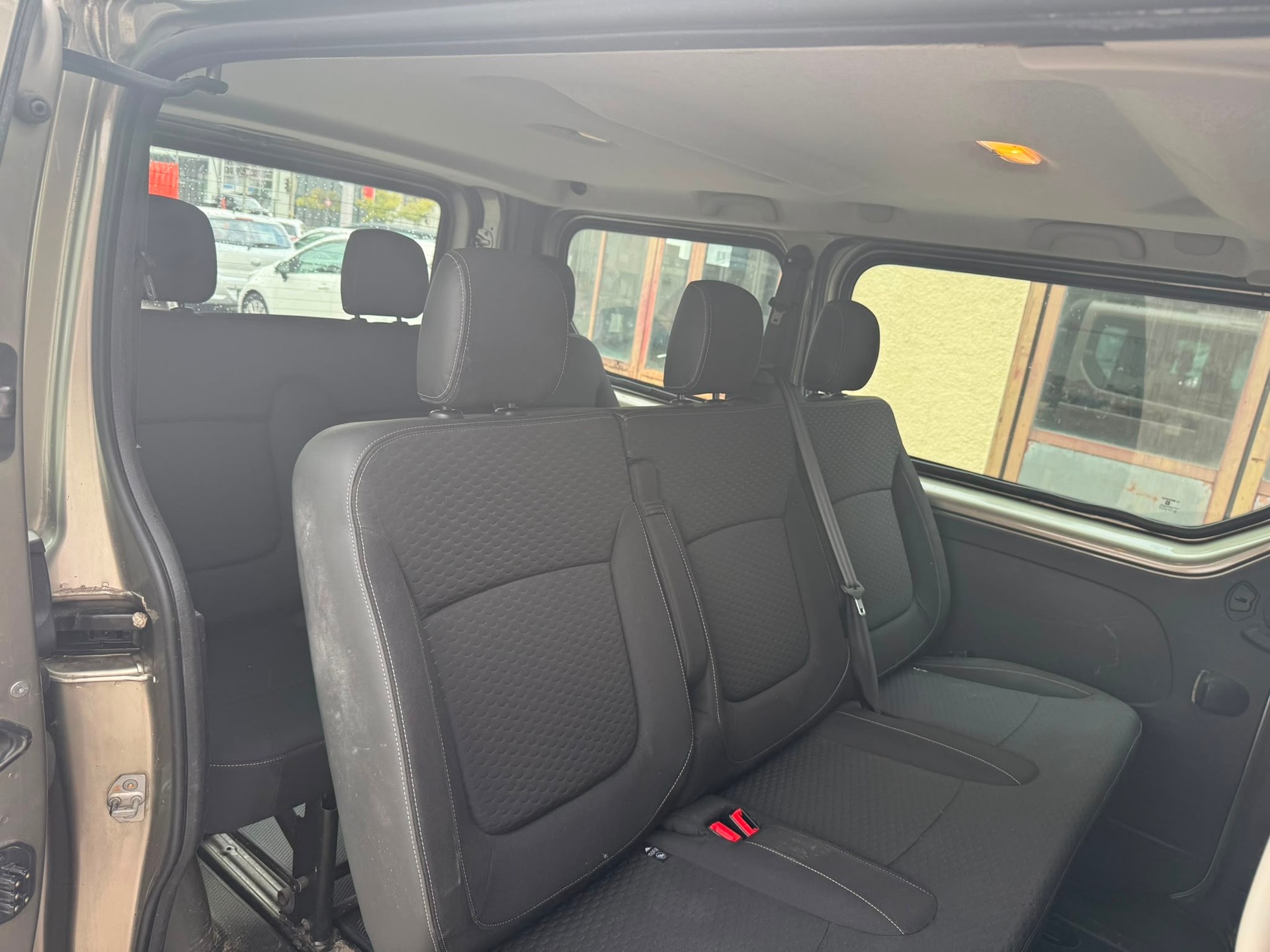 OPEL Vivaro 1.6 CDTI 2.9t L1H1-image-12