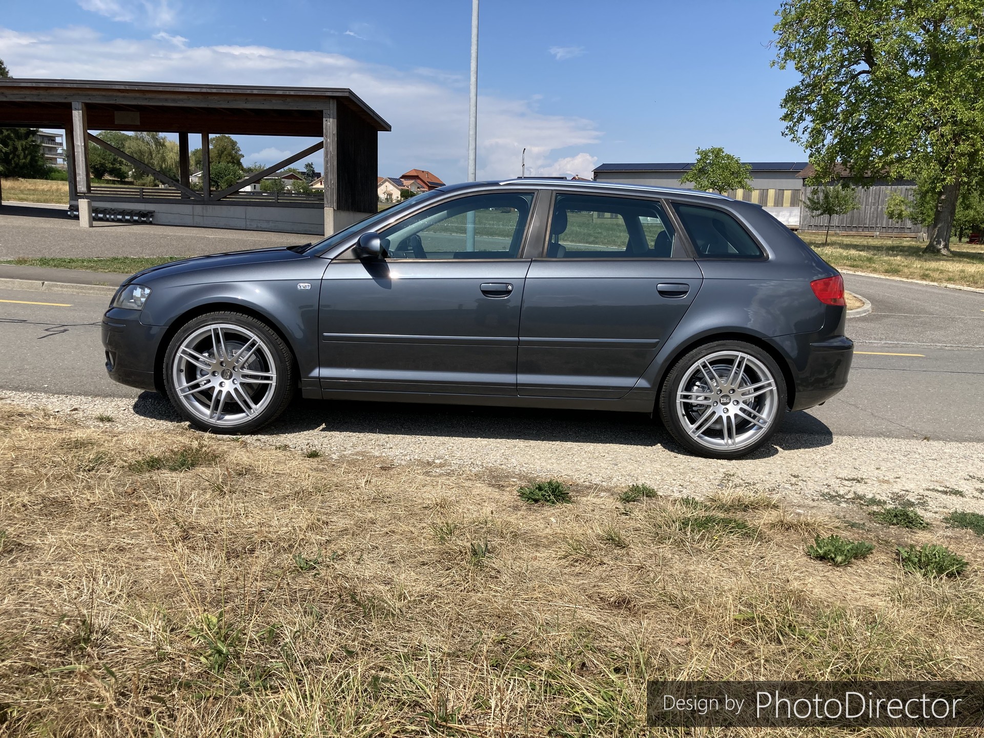 AUDI A3 Sportback 2.0 Turbo FSI Attraction-image-2
