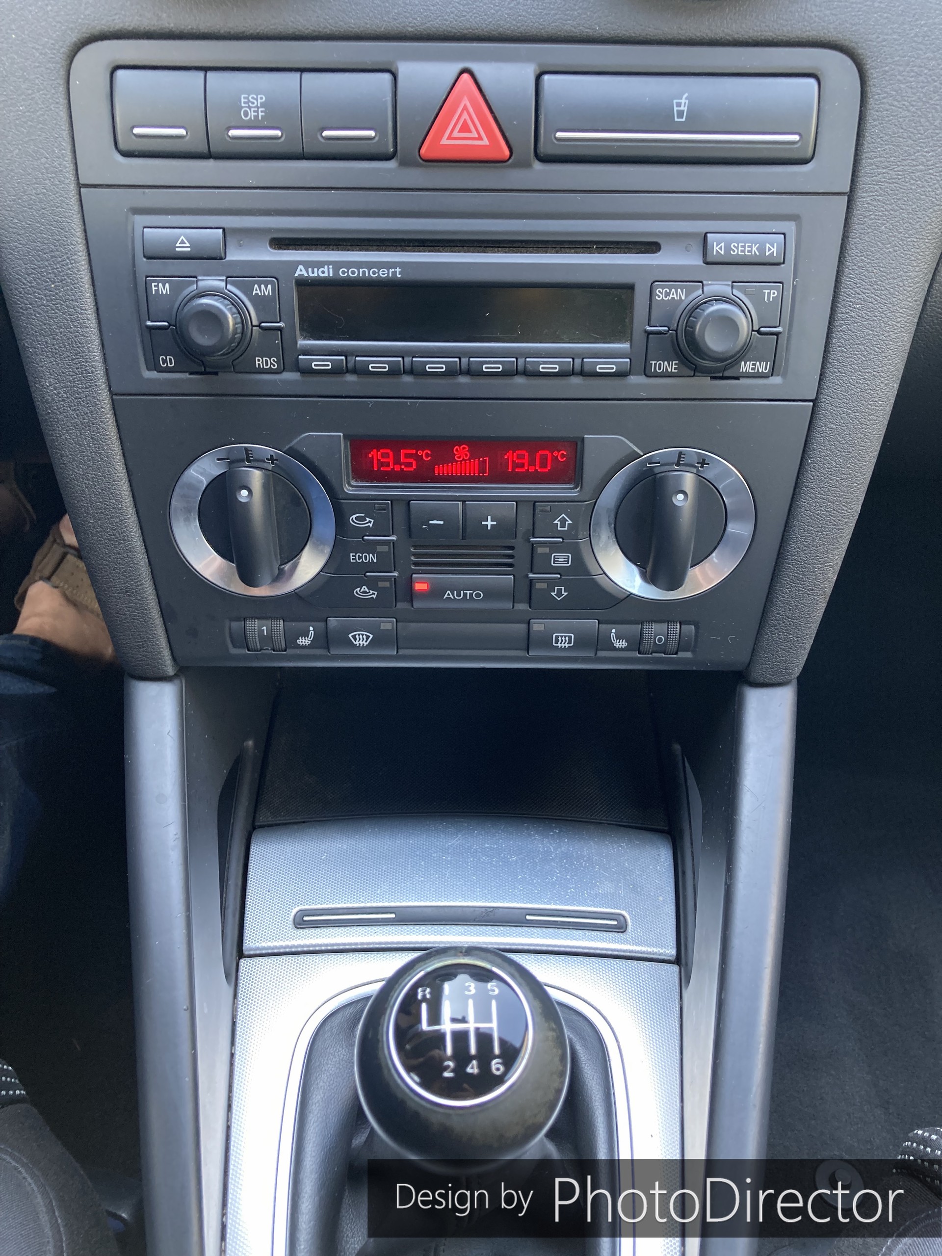 AUDI A3 Sportback 2.0 Turbo FSI Attraction-image-6